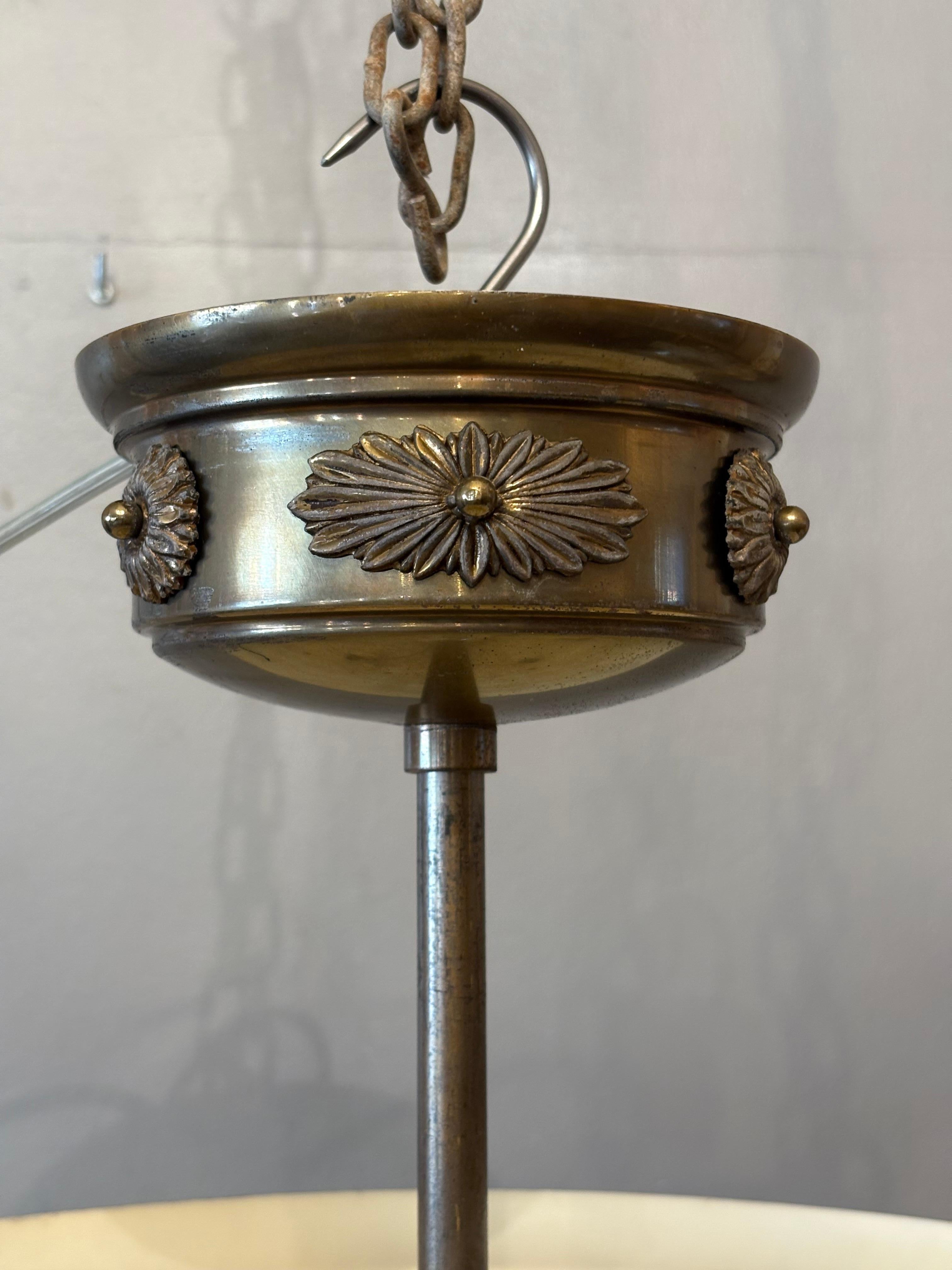 Araña de estilo Imperio italiano de mediados de siglo en venta 3