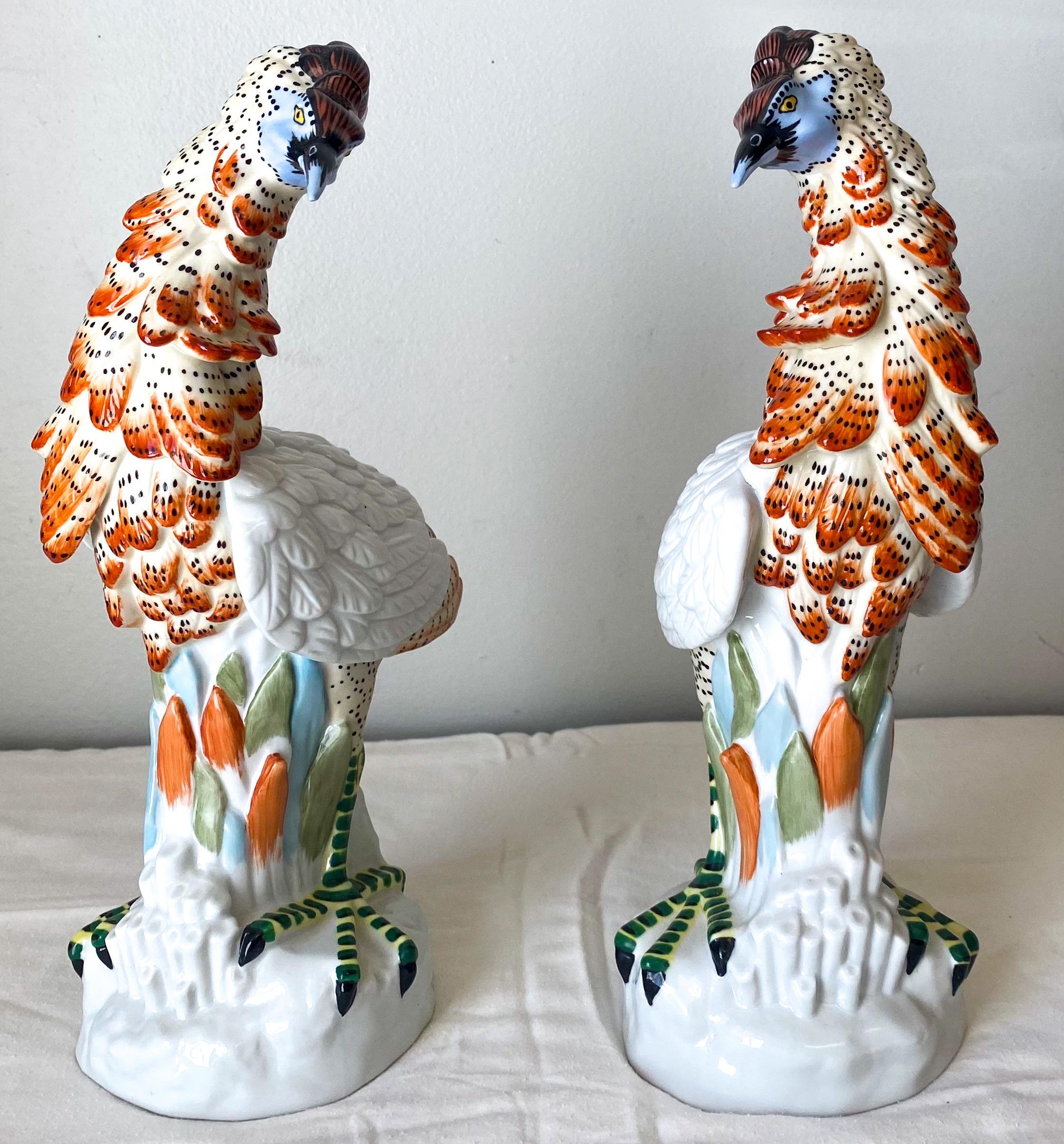 Midcentury Italian Exotic Mottahedeh Bird Figurines, a Pair In Good Condition In Kennesaw, GA