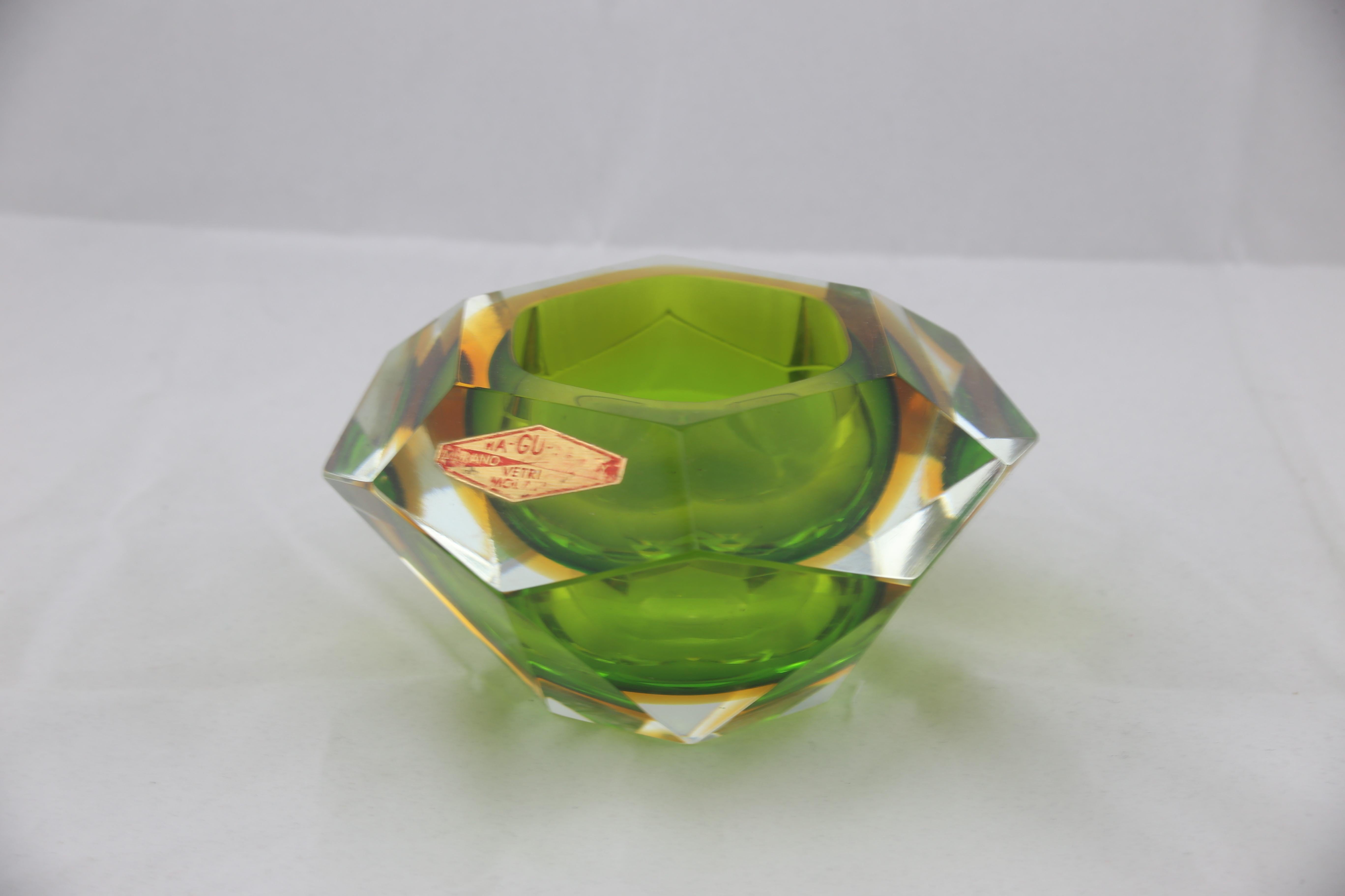 Midcentury Italian Faced Sommerso Green and Yellow Glass Ashtray, 1960s 3