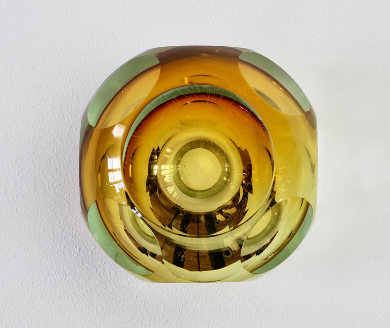 Midcentury Italian Faceted Murano Glass Vase Flavio Poli for Seguso Attributed For Sale 11