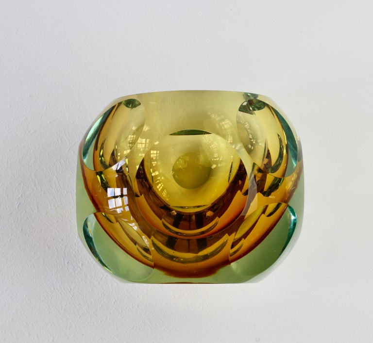 Midcentury Italian Faceted Murano Glass Vase Flavio Poli for Seguso Attributed For Sale 12