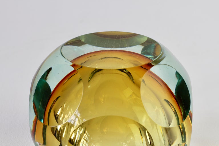 Midcentury Italian Faceted Murano Glass Vase Flavio Poli for Seguso Attributed For Sale 15