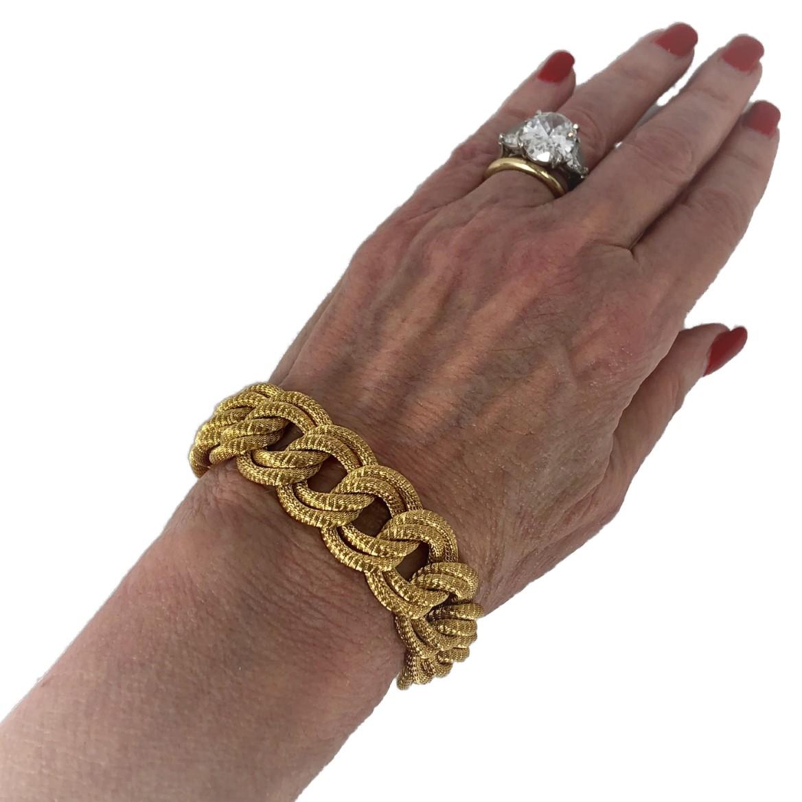 Midcentury Italian Finely Woven Gold Mesh Link Bracelet 2
