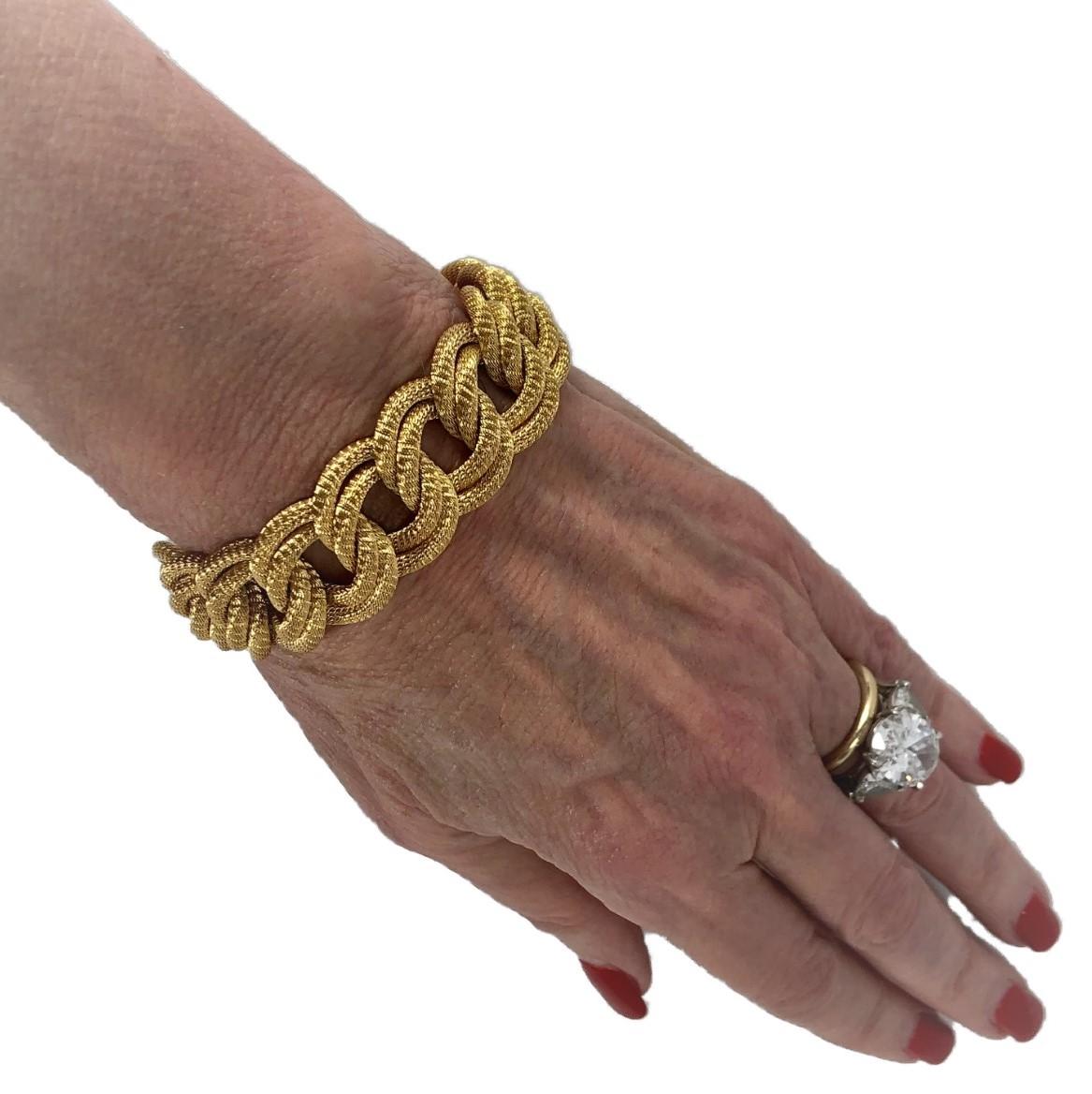 Midcentury Italian Finely Woven Gold Mesh Link Bracelet 4