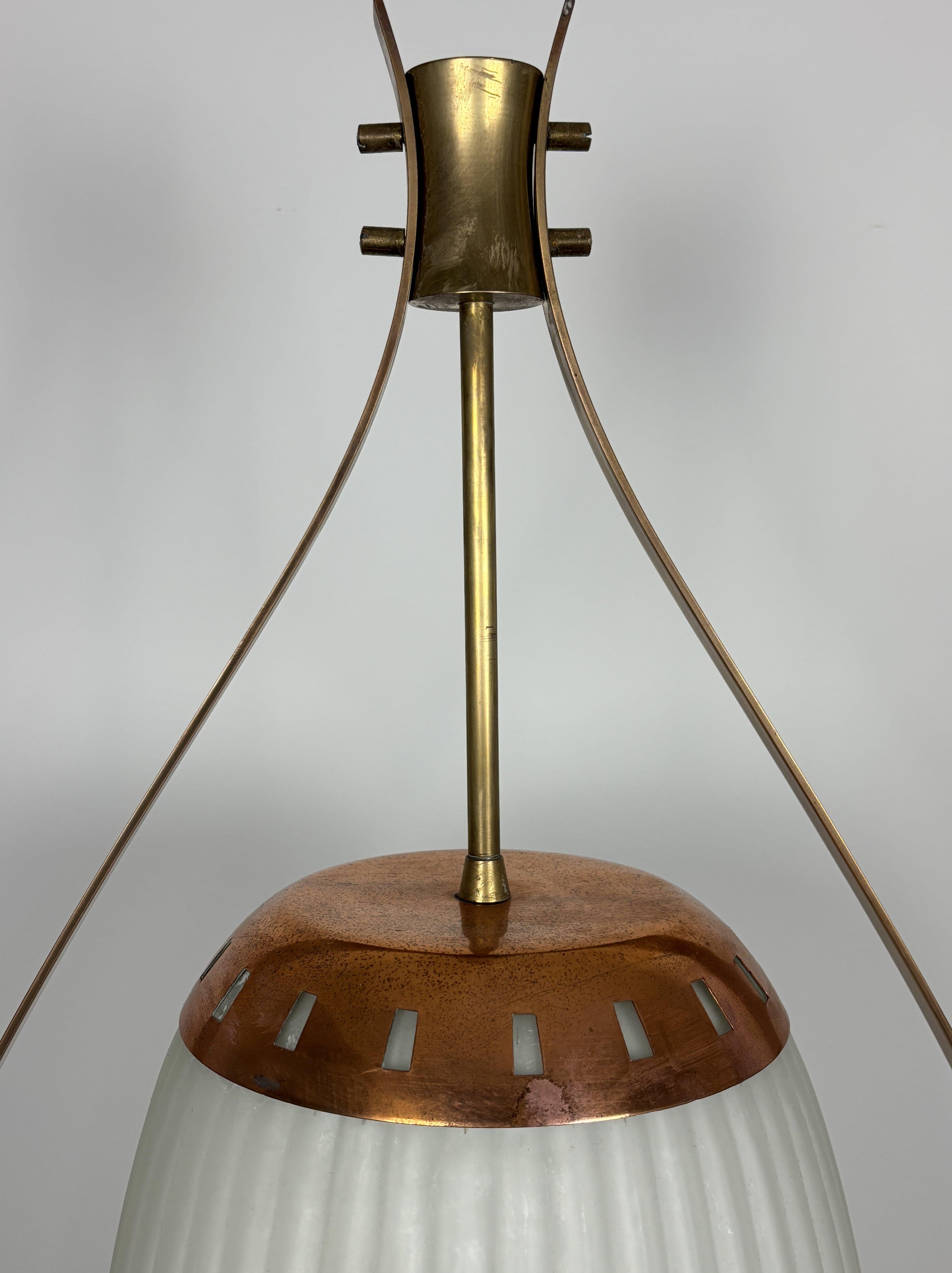 Lampadaire italien du milieu du siècle,  Laiton et Murano, attribué à A. Lelii Arredoluce en vente 5