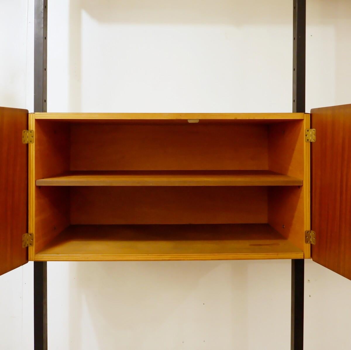 Mid-century Italian Floor-To-Ceiling Wall Unit - 1960s For Sale 5