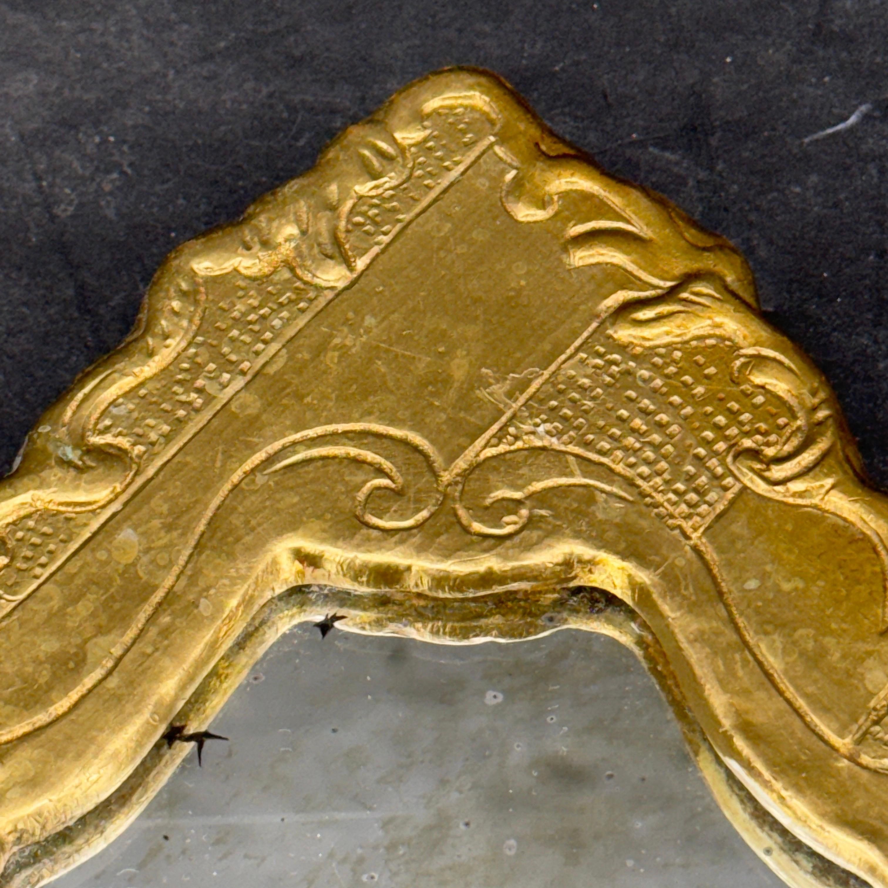 20ième siècle Miroir de courtoisie en bois doré Florentine, Italie du milieu du siècle en vente
