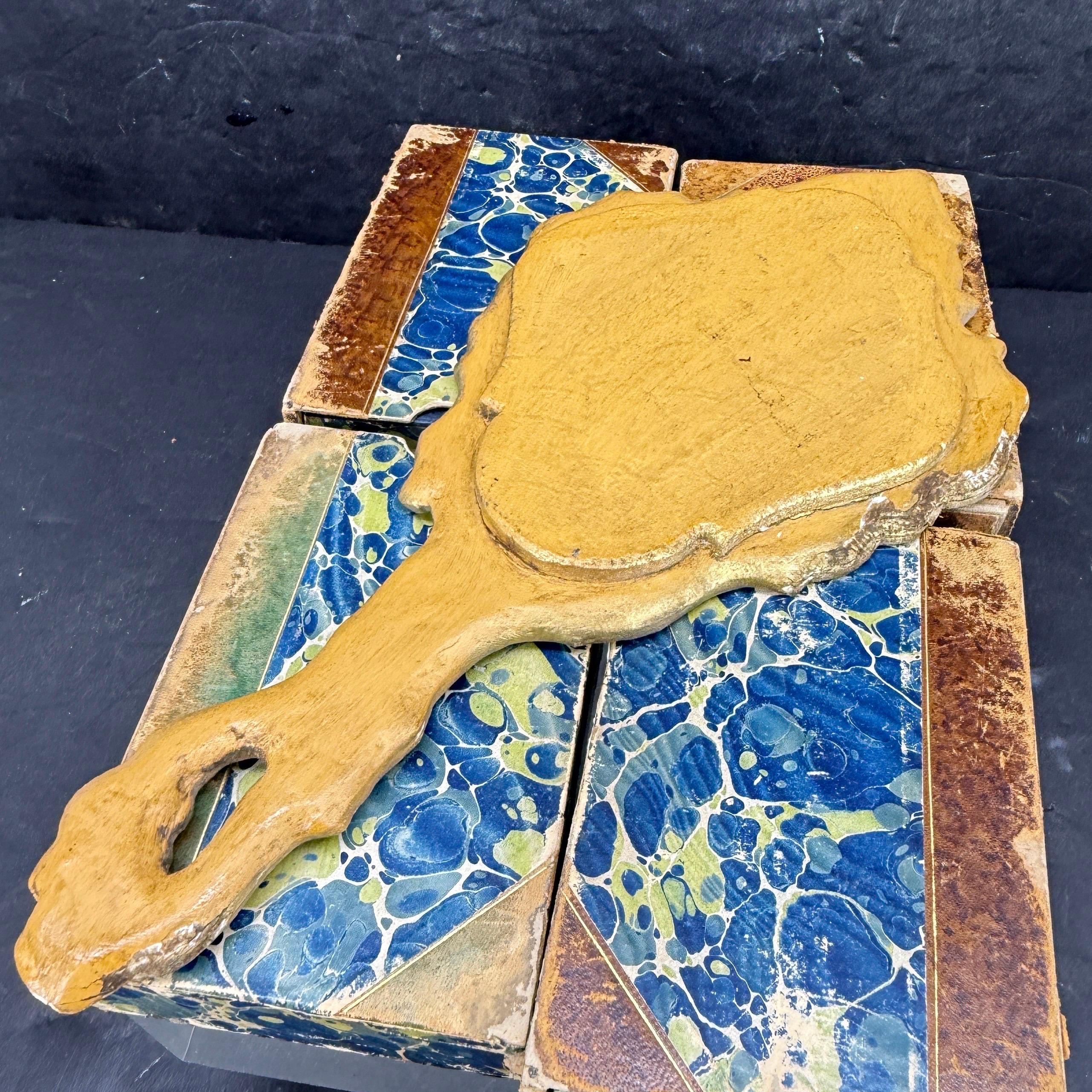 Miroir de courtoisie en bois doré Florentine, Italie du milieu du siècle en vente 1