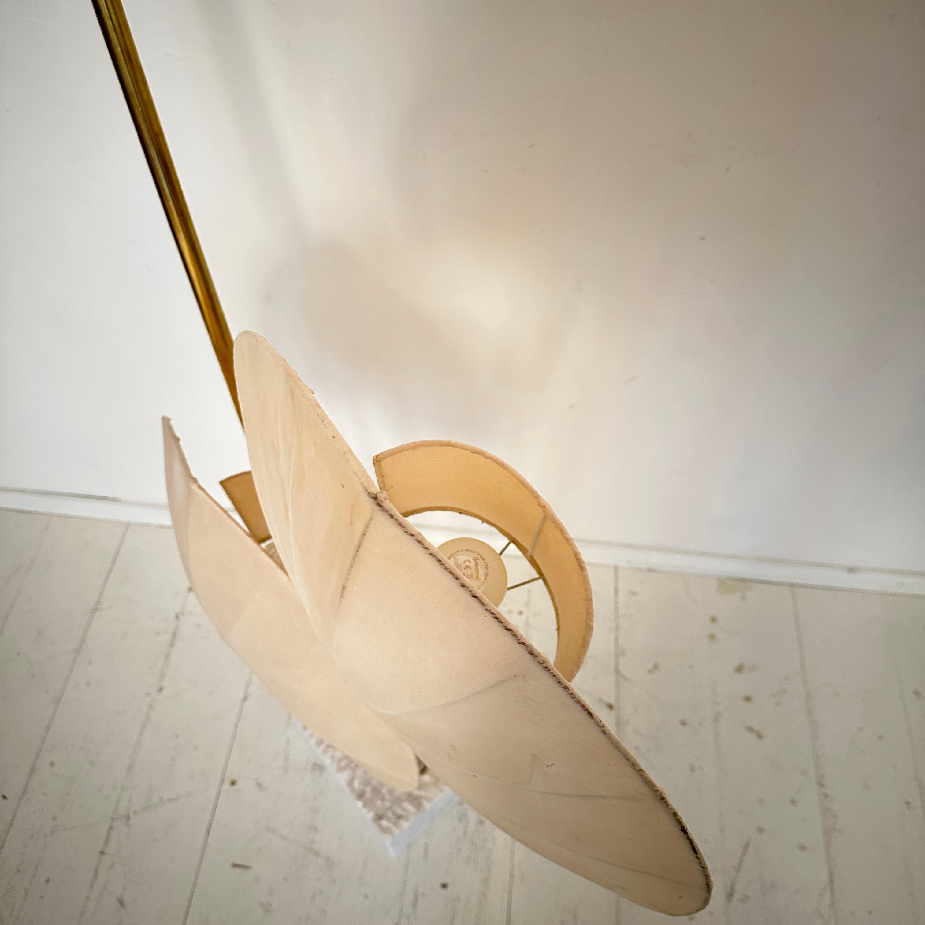 Italienische Blumen-Stehlampe aus Messing und Marmor von Antonio Pavia aus der Mitte des Jahrhunderts, 1970 im Angebot 5