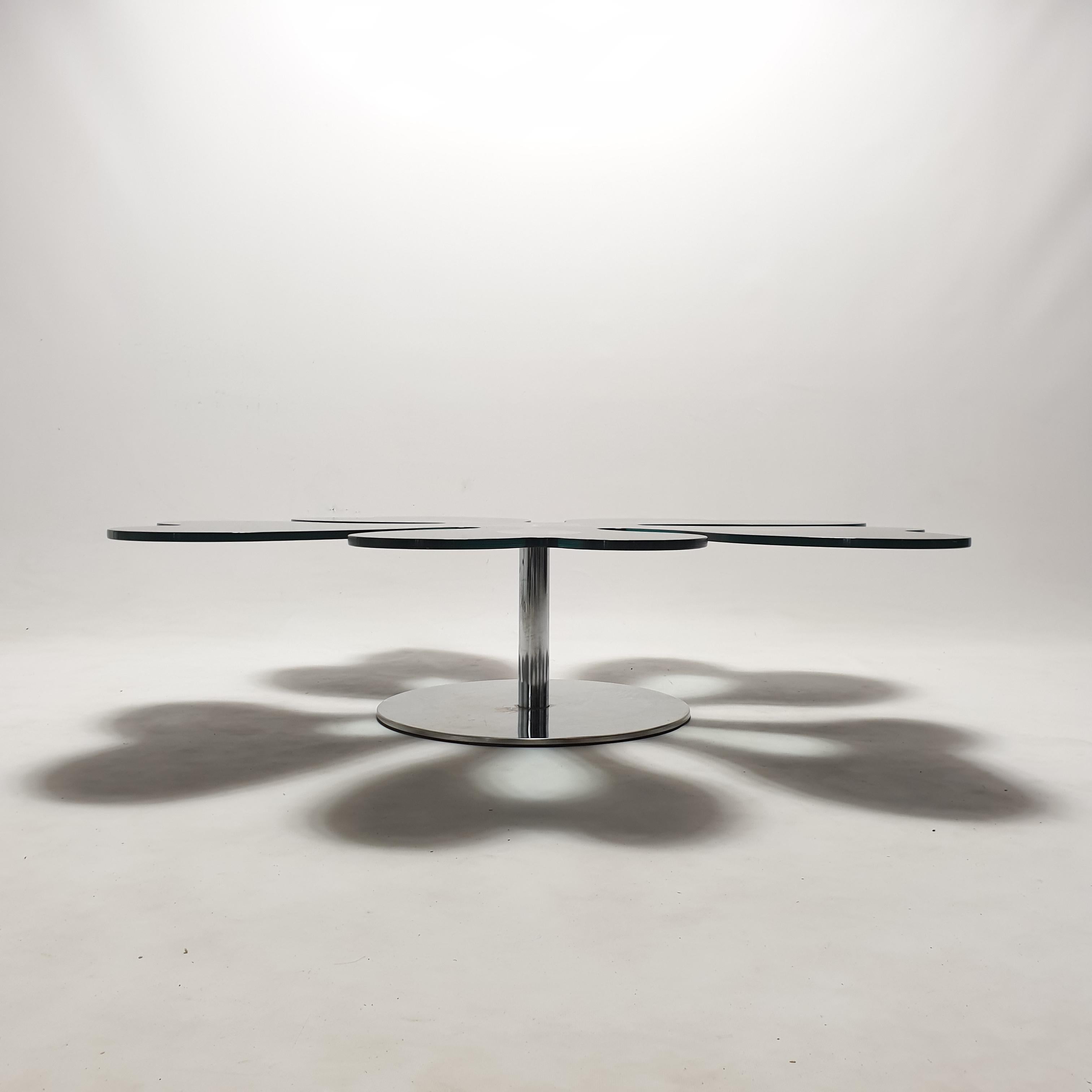 Italienischer Blumentisch aus Chrom und Glas aus der Mitte des Jahrhunderts, 1980er Jahre im Angebot 6