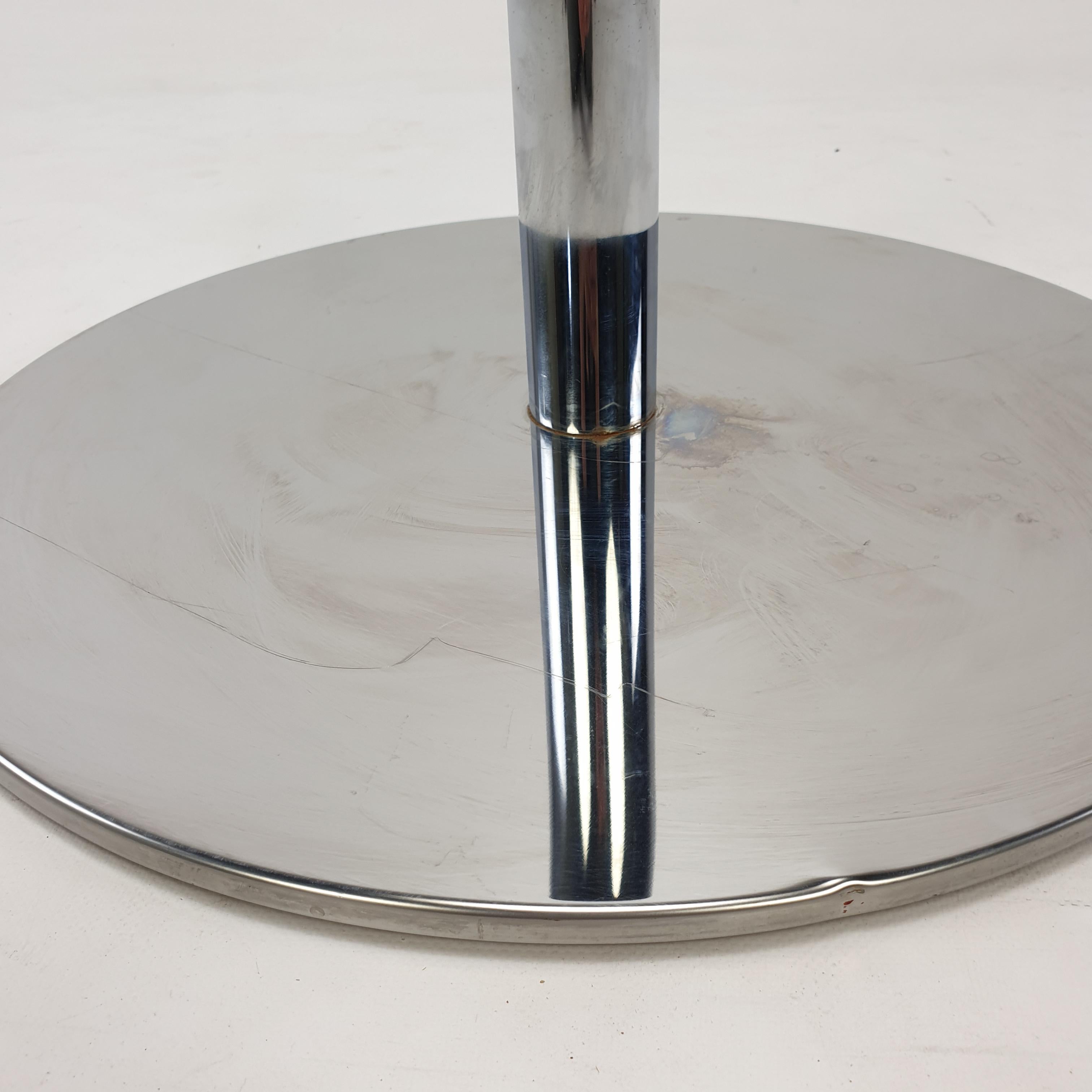 Italienischer Blumentisch aus Chrom und Glas aus der Mitte des Jahrhunderts, 1980er Jahre im Angebot 11