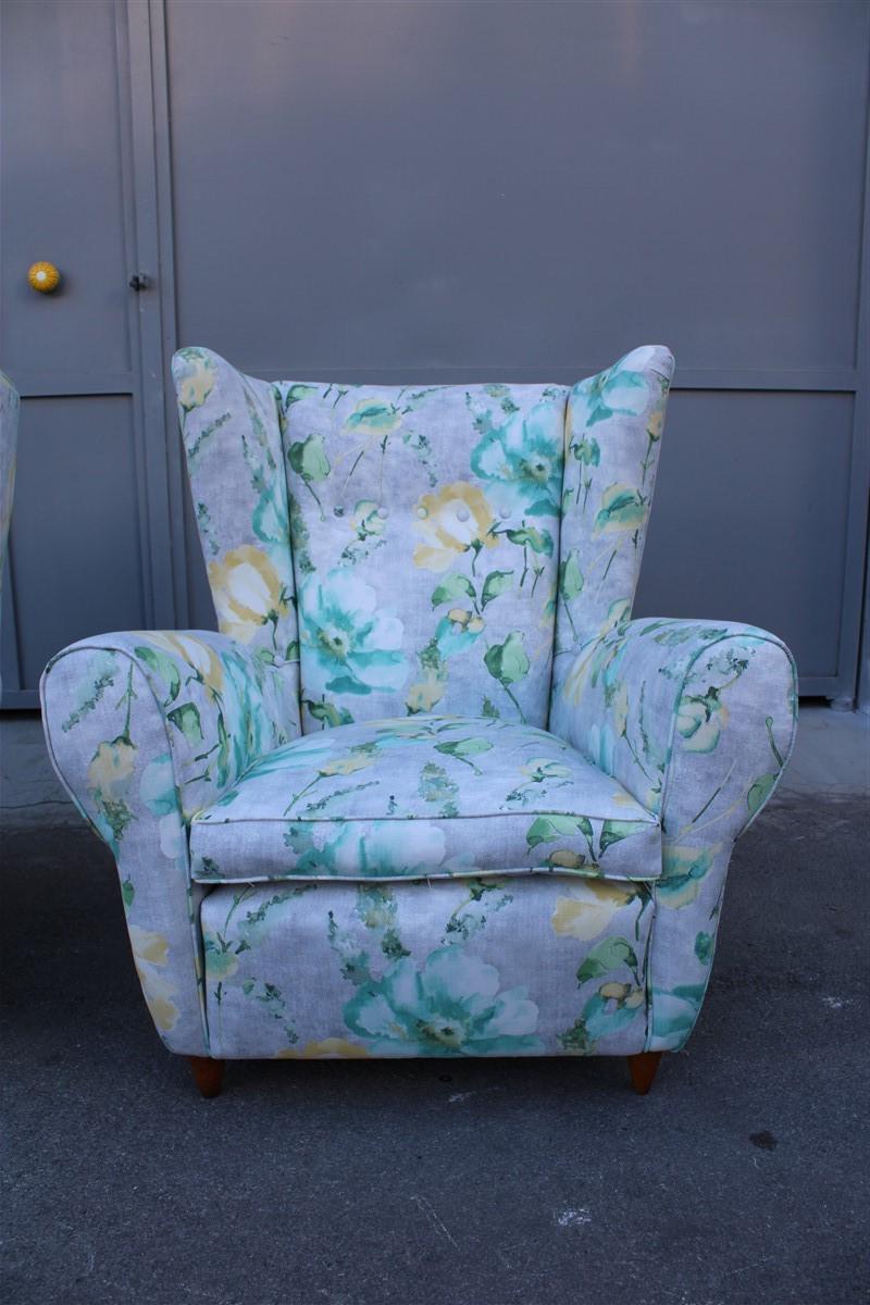 Mid-Century Italian Flowers Pair of Armchairs Paolo Buffa Multicolor Bergeres For Sale 3