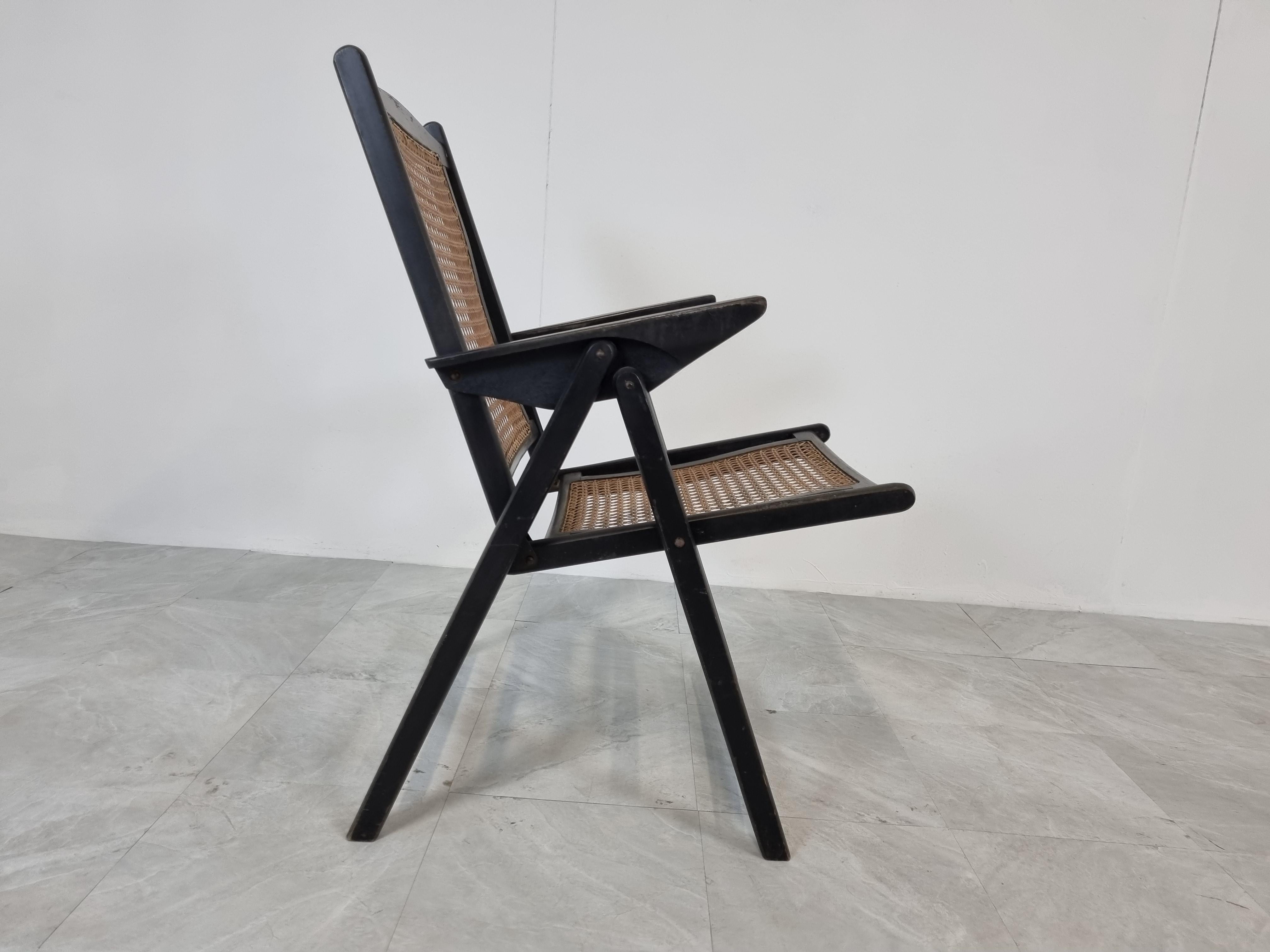 Mid-Century Modern Mid Century Italian Foldable Chair, 1960s For Sale