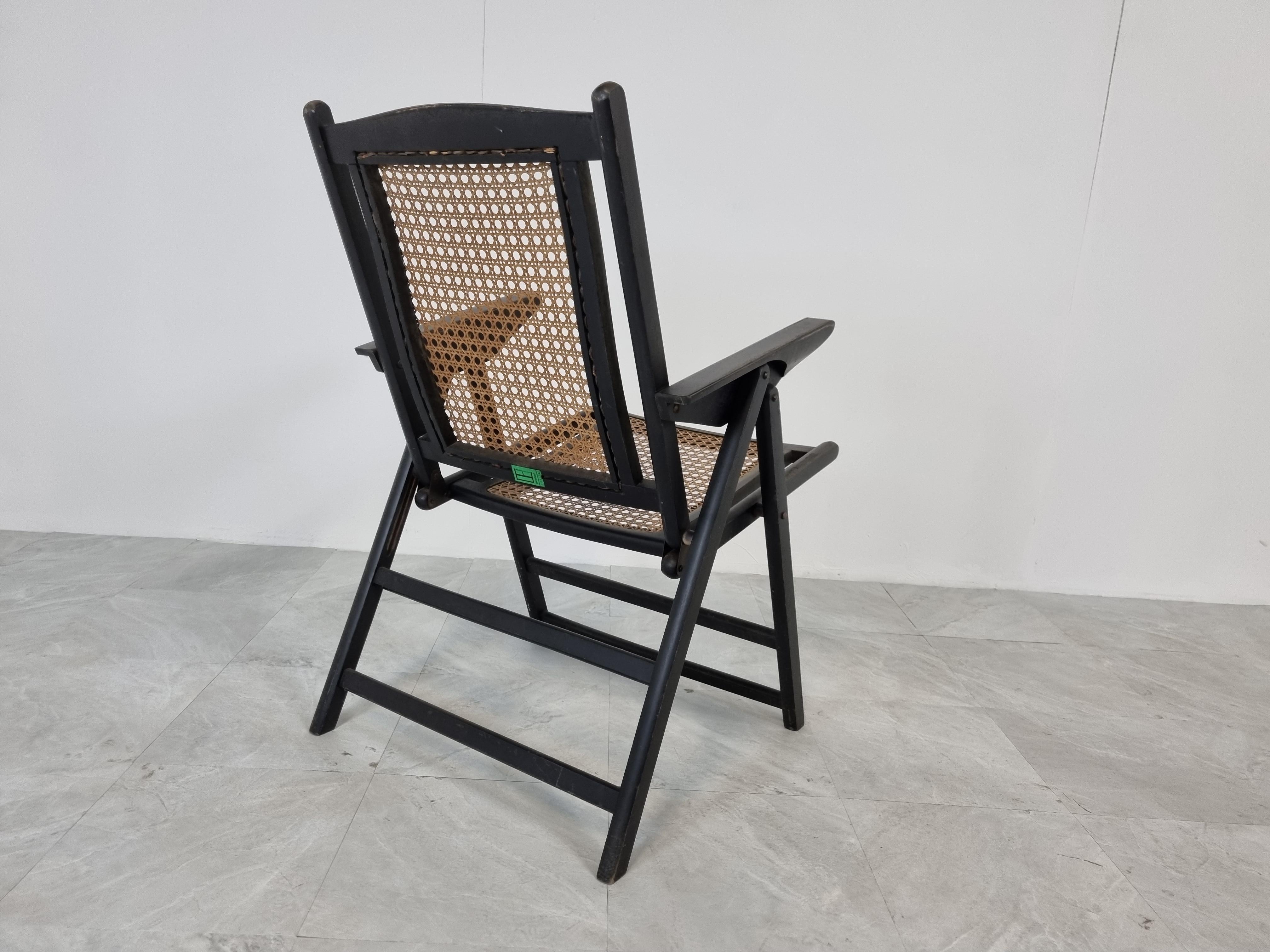 Mid Century Italian Foldable Chair, 1960s In Good Condition For Sale In HEVERLEE, BE