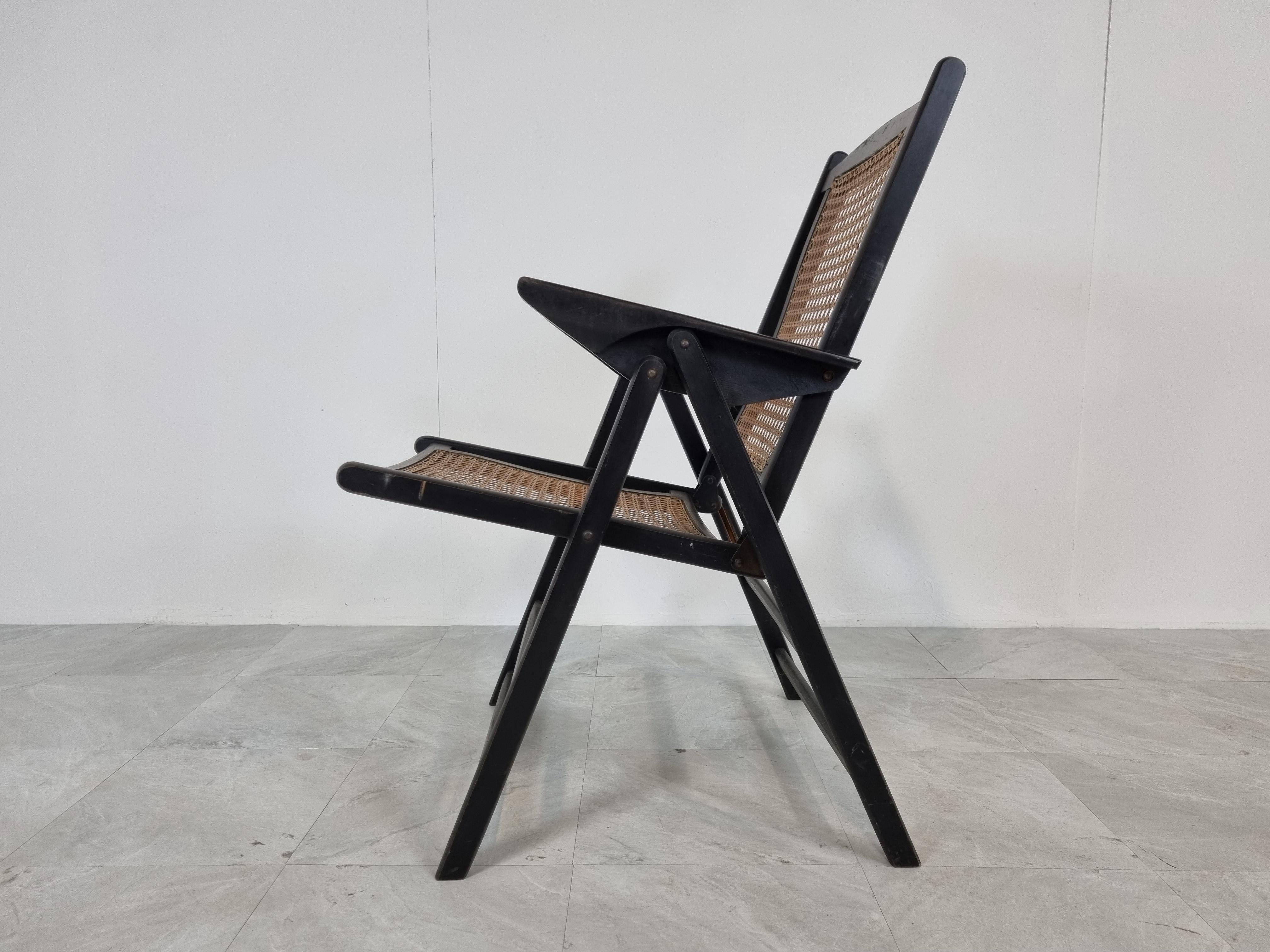 Silla plegable italiana de mediados de siglo, años 60 mediados del siglo XX en venta