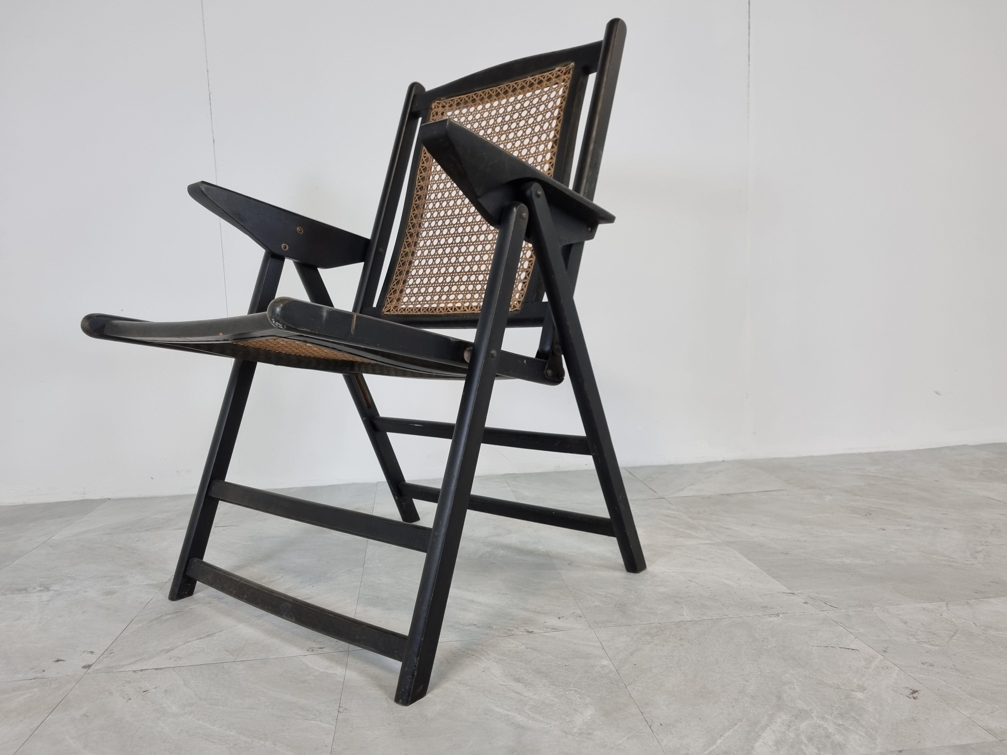 Mid Century Italian Foldable Chair, 1960s For Sale 1