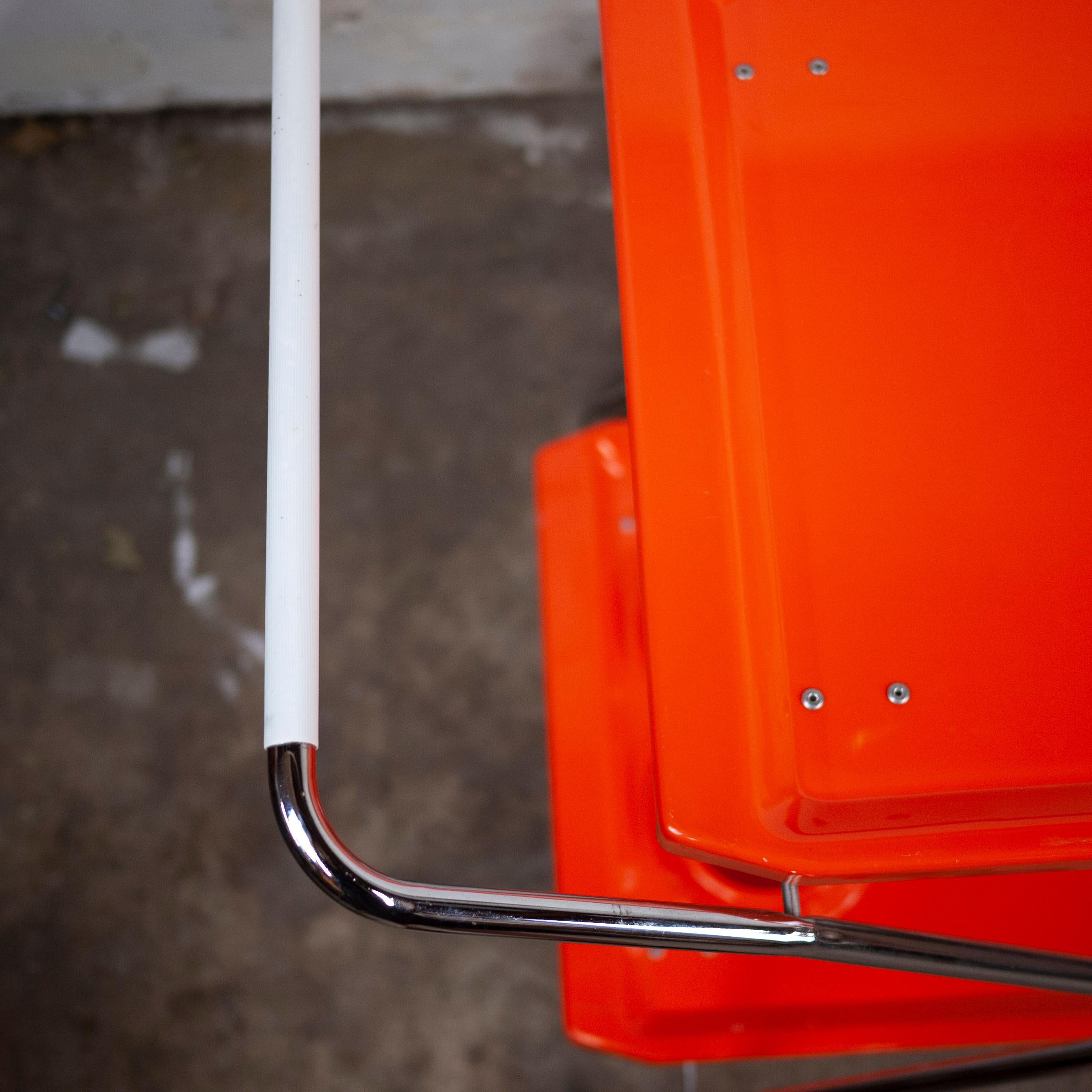 Mid-Century Italian Foldable Orange Plastic and Chromed Metal Bar Cart, 1960s For Sale 3