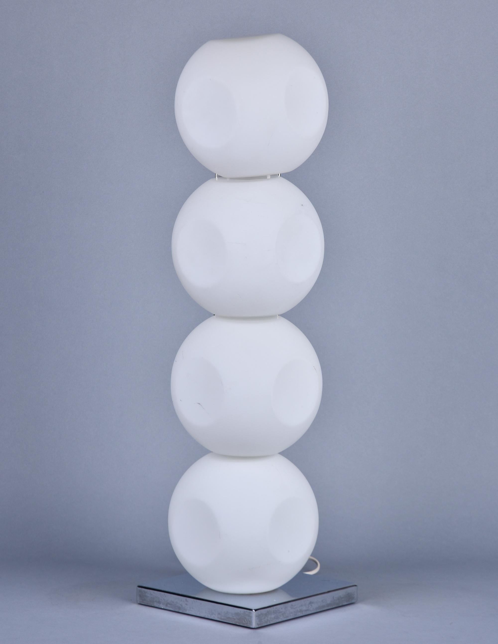 Mid-Century Modern Mid Century Italian Four Sphere Table Lamp For Sale