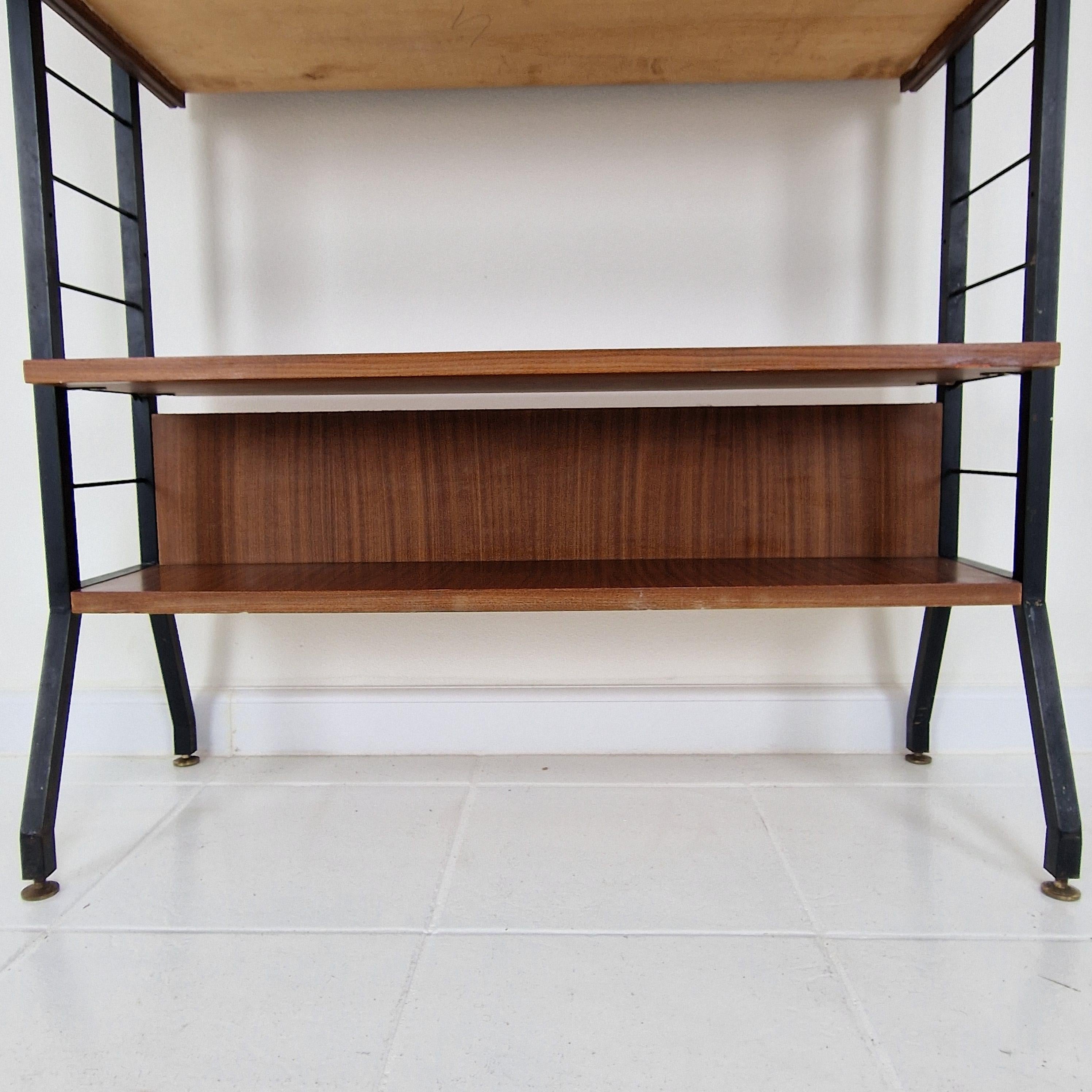 Mid Century Italian Free Standing Teak Shelving Unit, 1950's For Sale 6