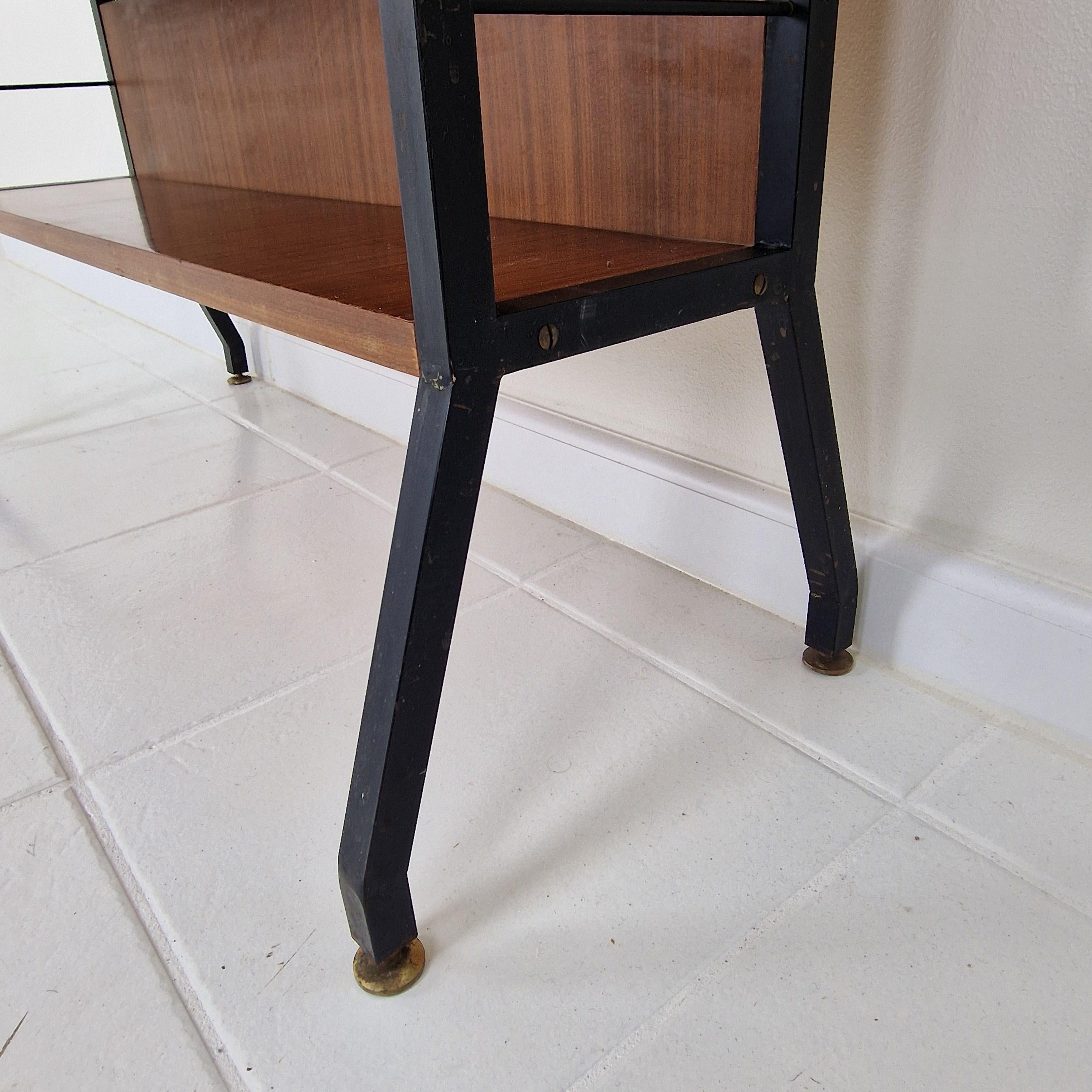 Mid Century Italian Free Standing Teak Shelving Unit, 1950's For Sale 7