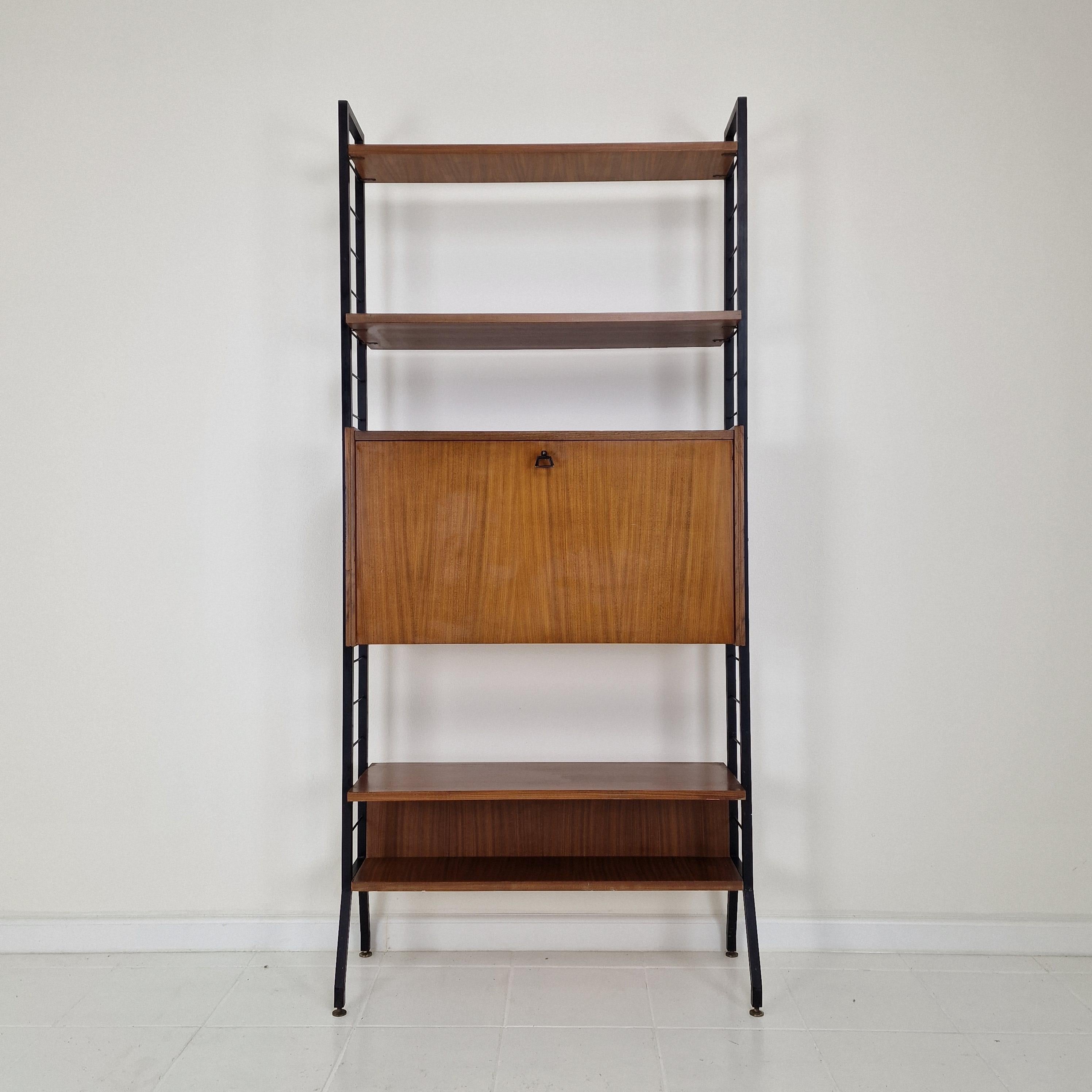 Mid-Century Modern Mid Century Italian Free Standing Teak Shelving Unit, 1950's For Sale