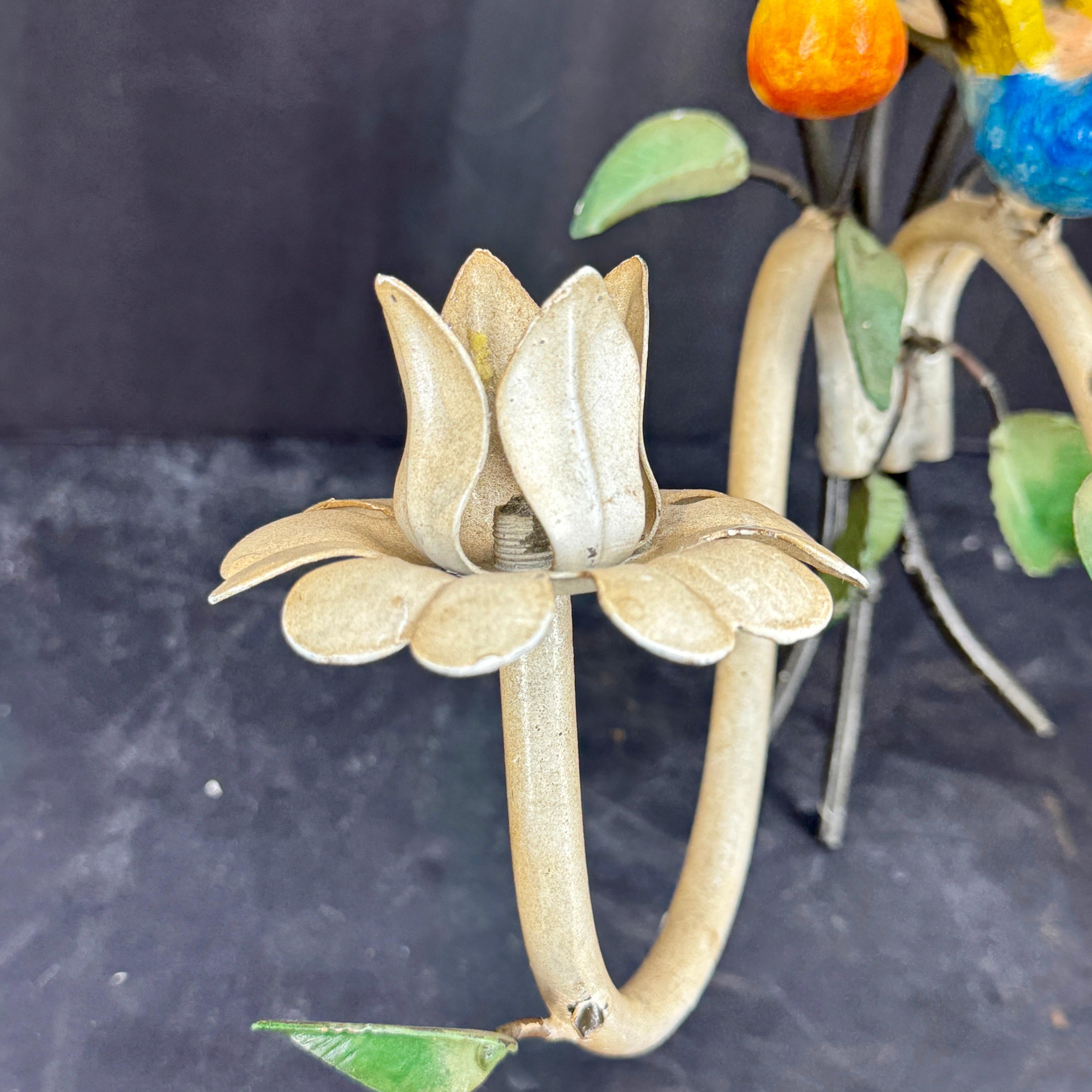 Italienische Obst- und Vogelkerzen-Wandleuchter aus Metall aus der Jahrhundertmitte im Angebot 2