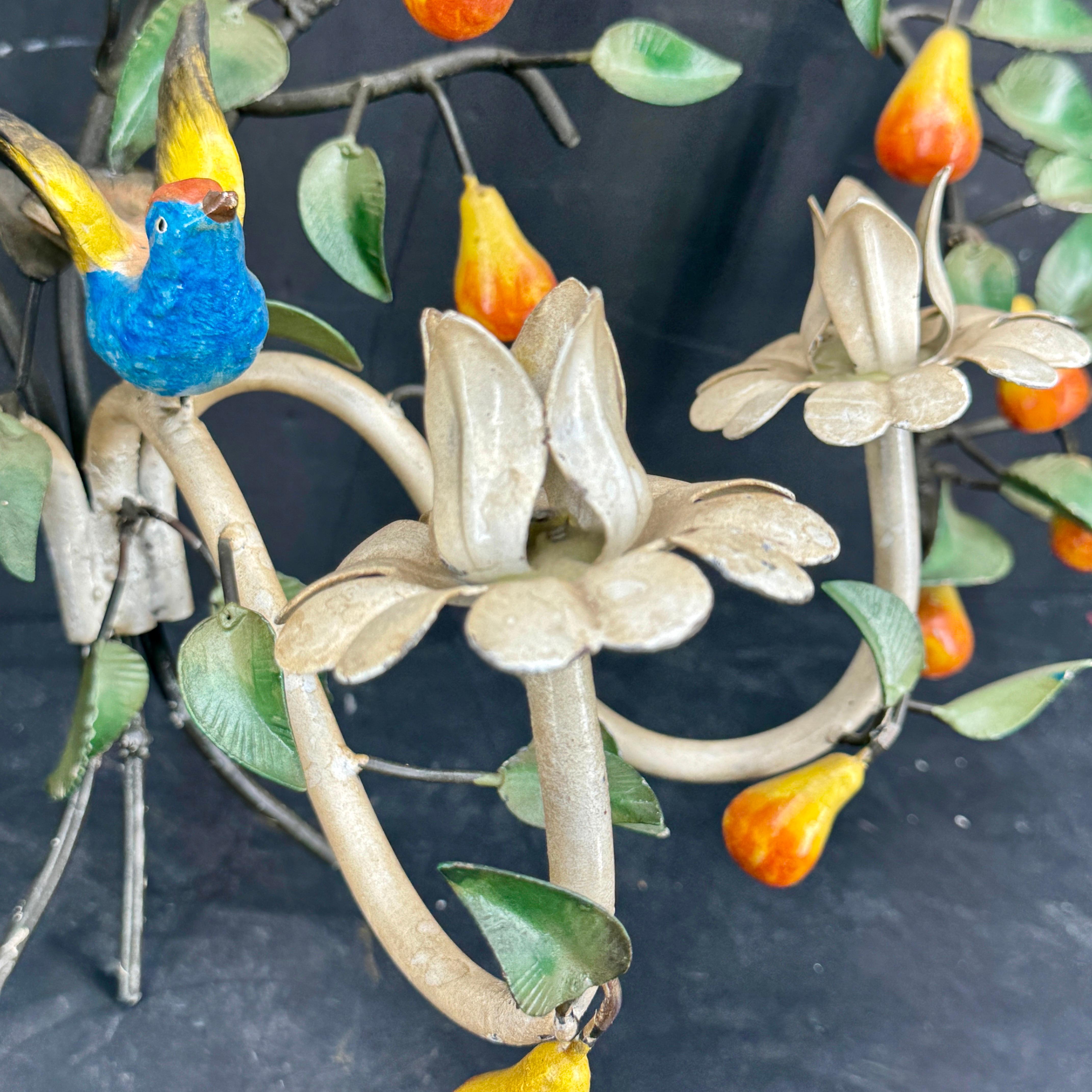 Italienische Obst- und Vogelkerzen-Wandleuchter aus Metall aus der Jahrhundertmitte im Angebot 3