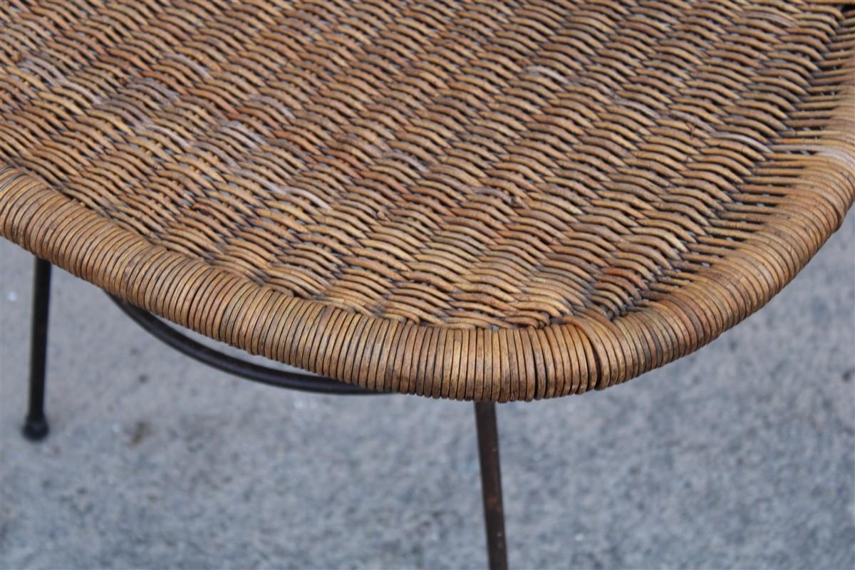 Midcentury Italian Garden Table Coffe Roberto Mango 1950s Wicker and Iron In Good Condition For Sale In Palermo, Sicily