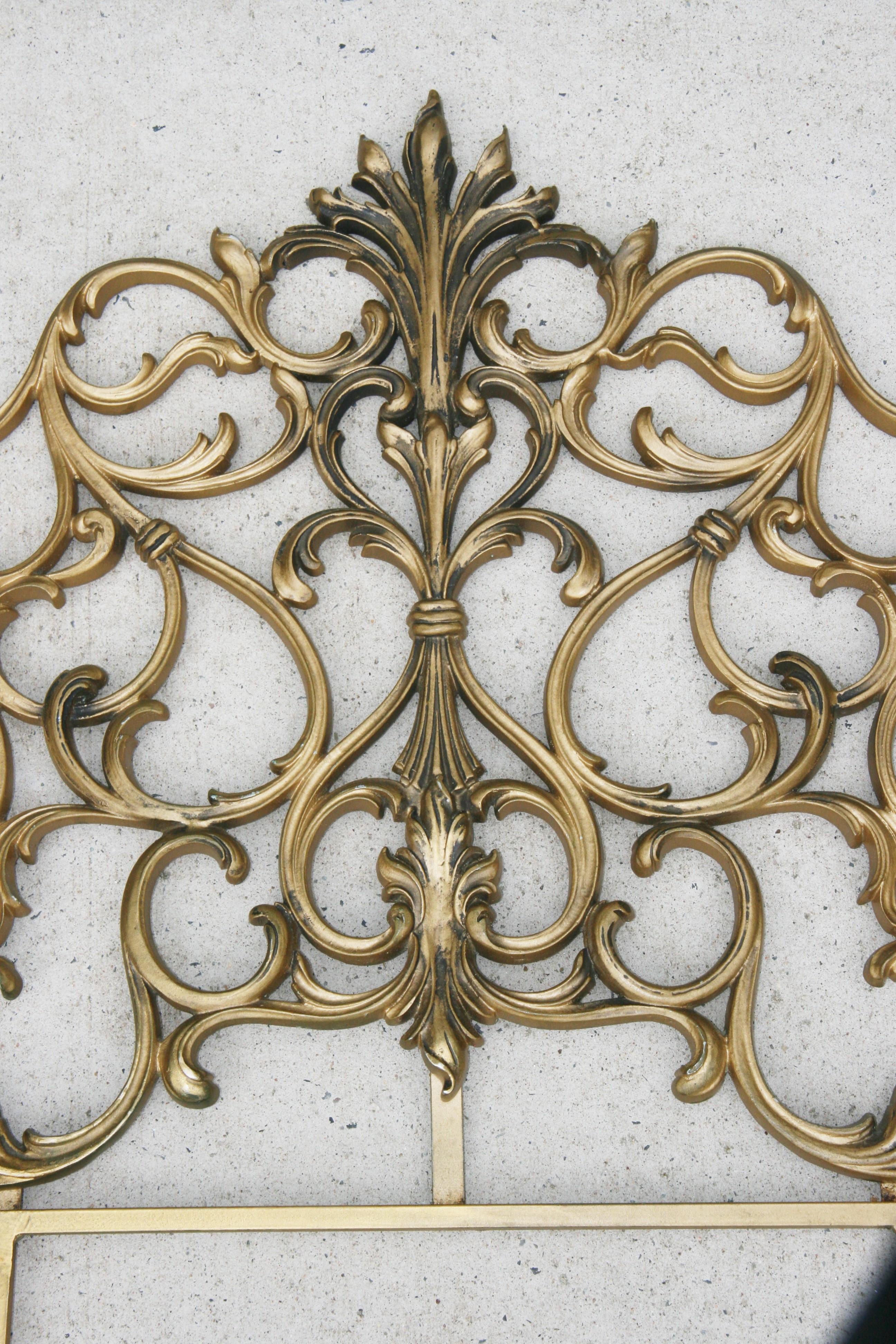 Mid-Century Italian Gilded Iron Rococo Style Headboard For Sale 3