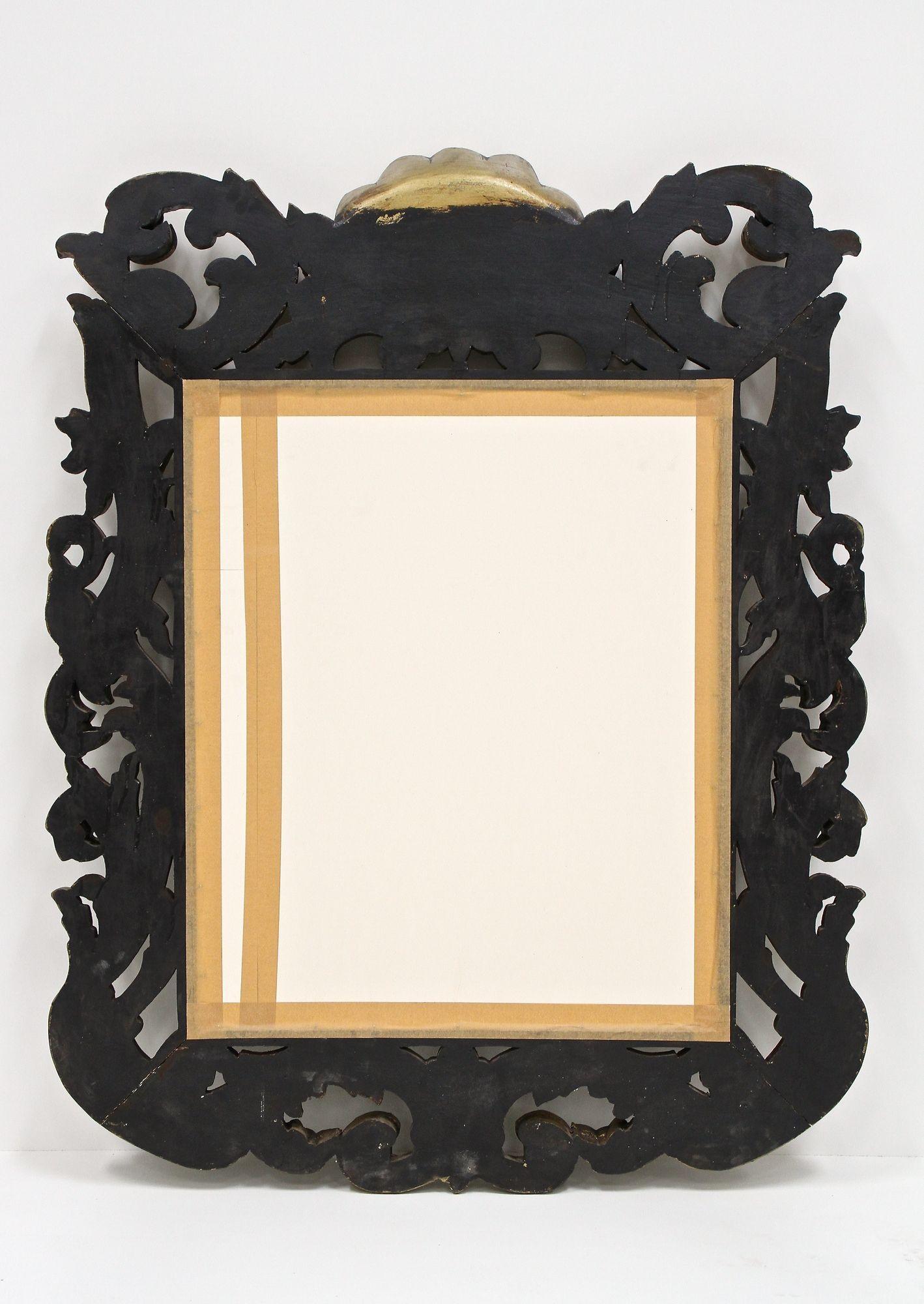 Mid Century Italian Gilt Florentine Wall Mirror, Italy circa 1940/50 For Sale 16