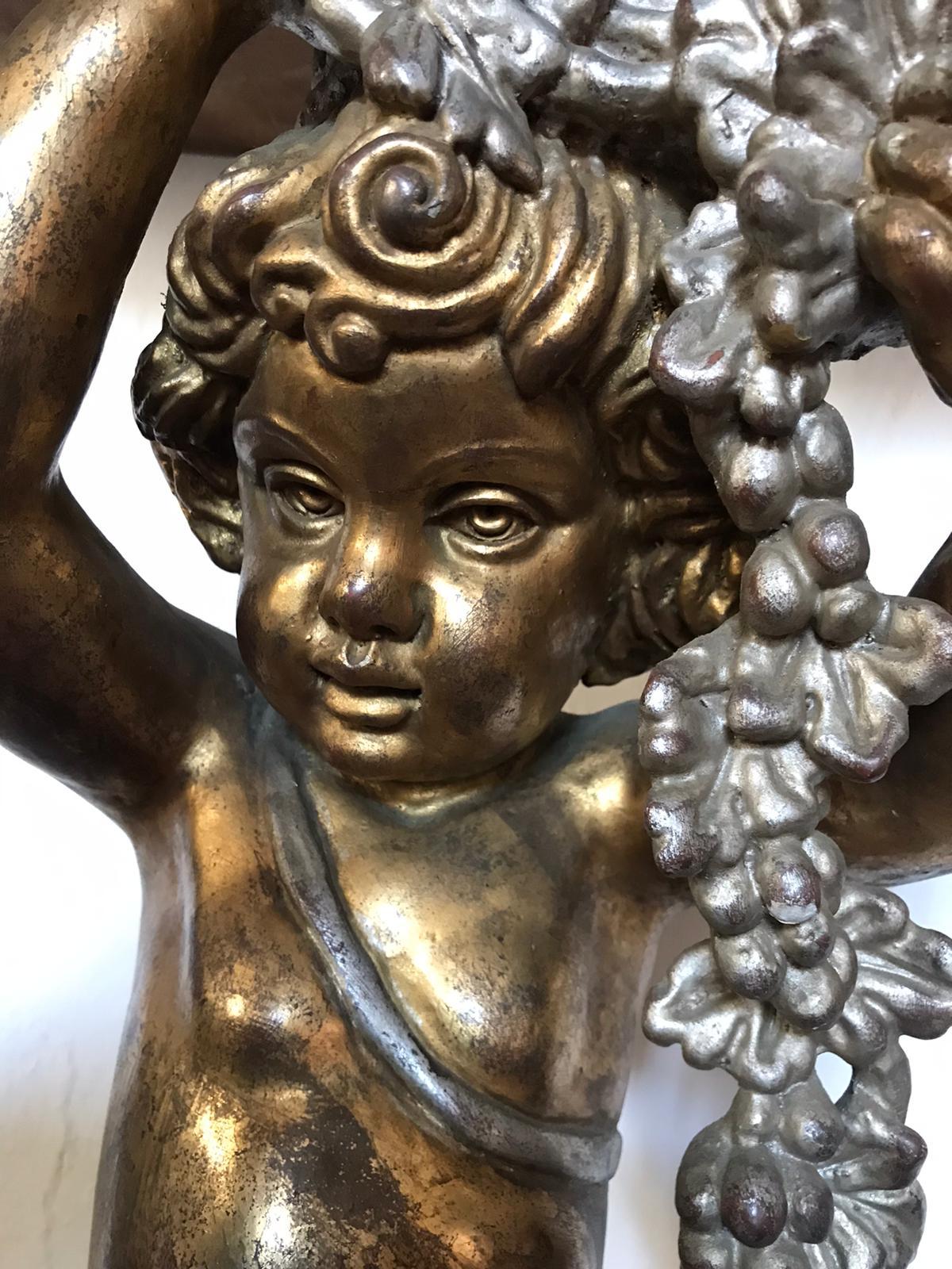 Midcentury Italian Giltwood Console Table with Beautifully Carved Putto In Good Condition In London, GB