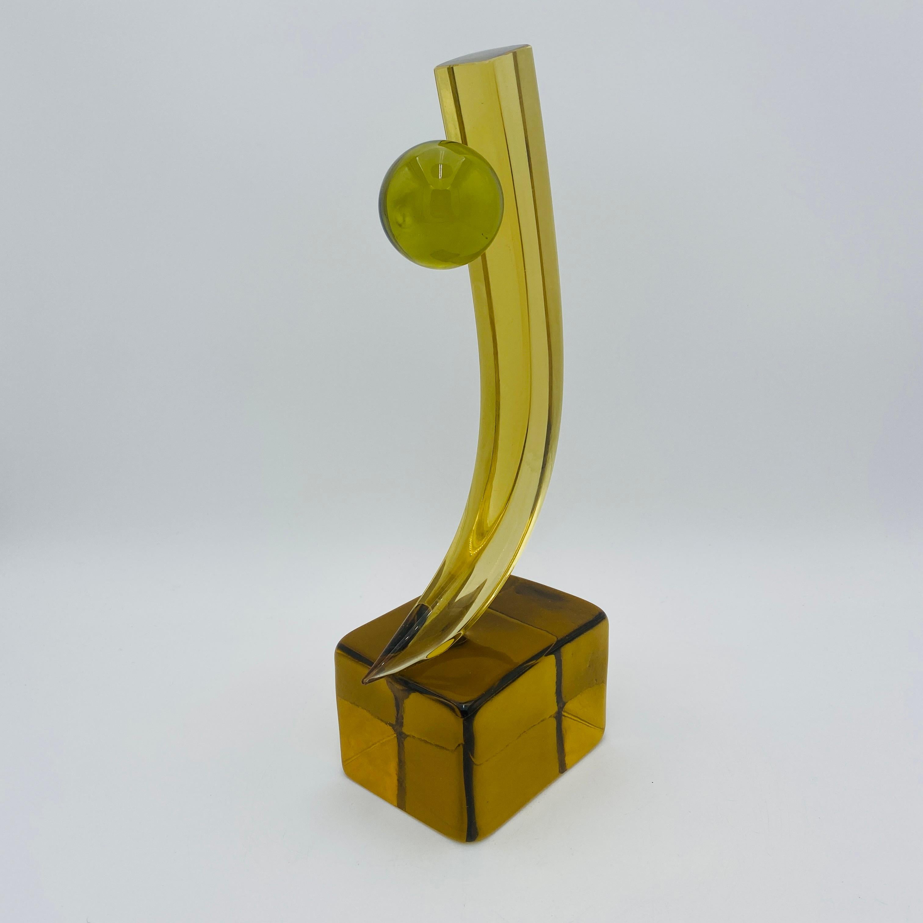Escultura abstracta de cristal italiano de mediados de siglo Moderno de mediados de siglo en venta