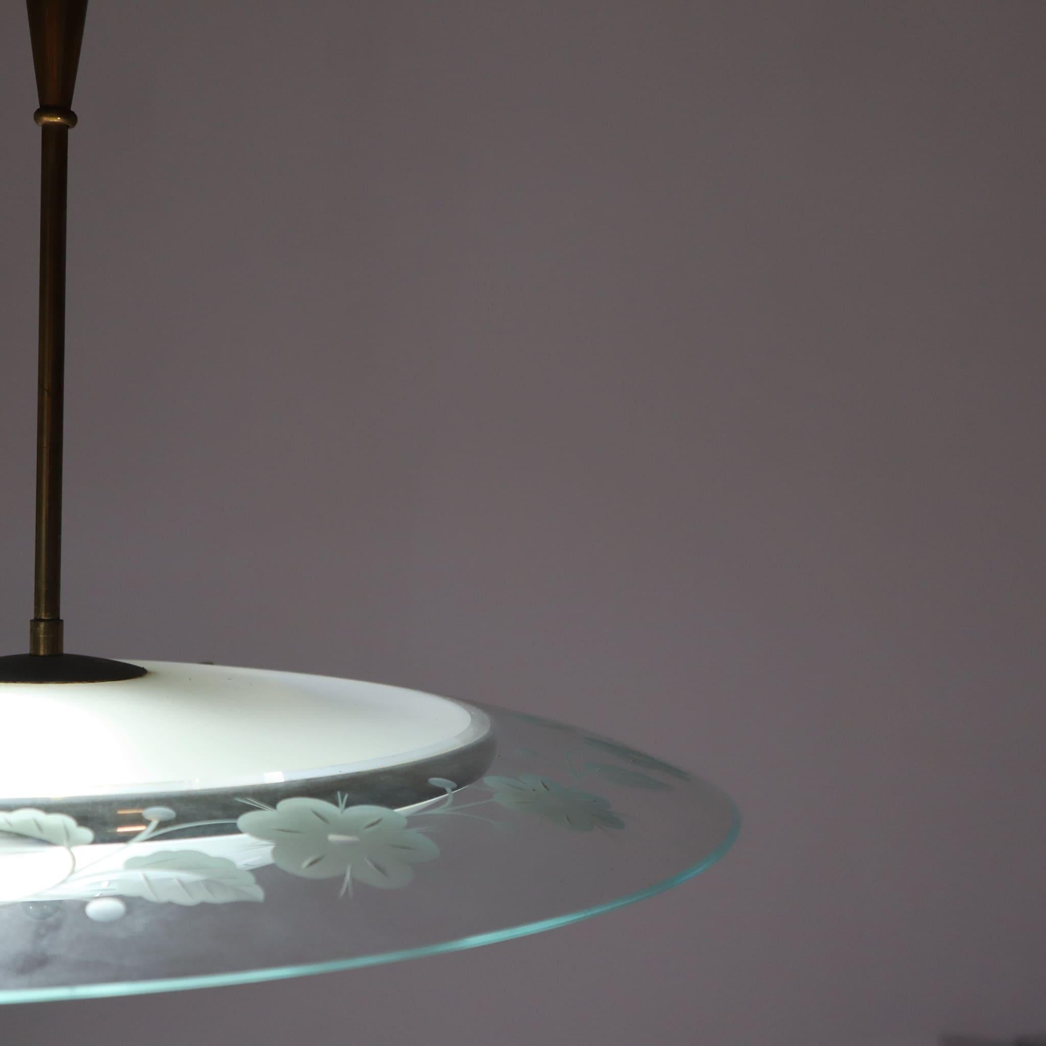 Mid-Century Modern Mid-century brass glass chandelier by Pietro Chiesa Fontana Arte Italy 1950s For Sale