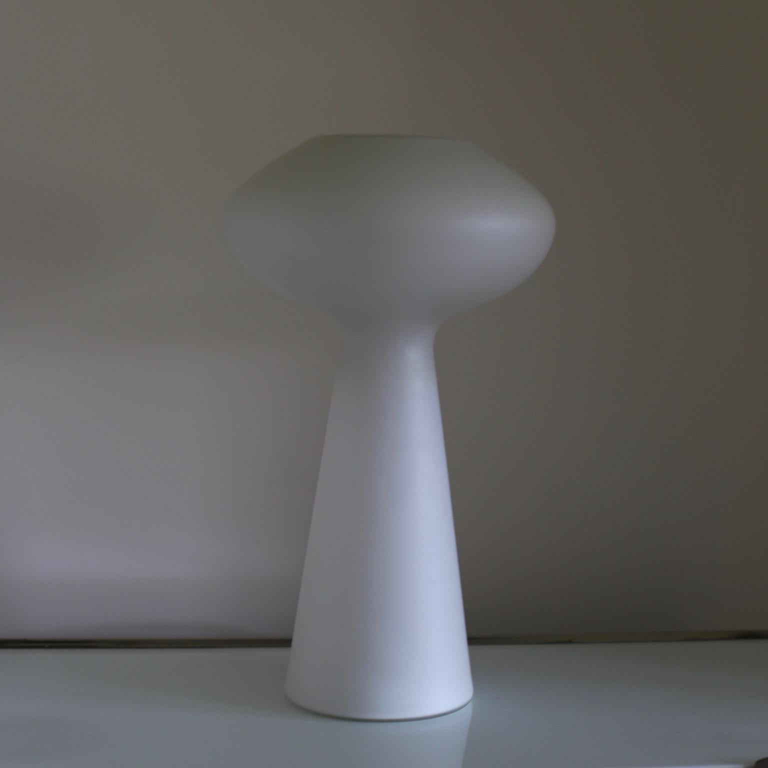Midcentury Italian frosted glass table lamp a very desirable modern design from the 1960s. Lisa Johannson Pape was a very prominent Finnish designer and this lamp is probably her most iconic piece.