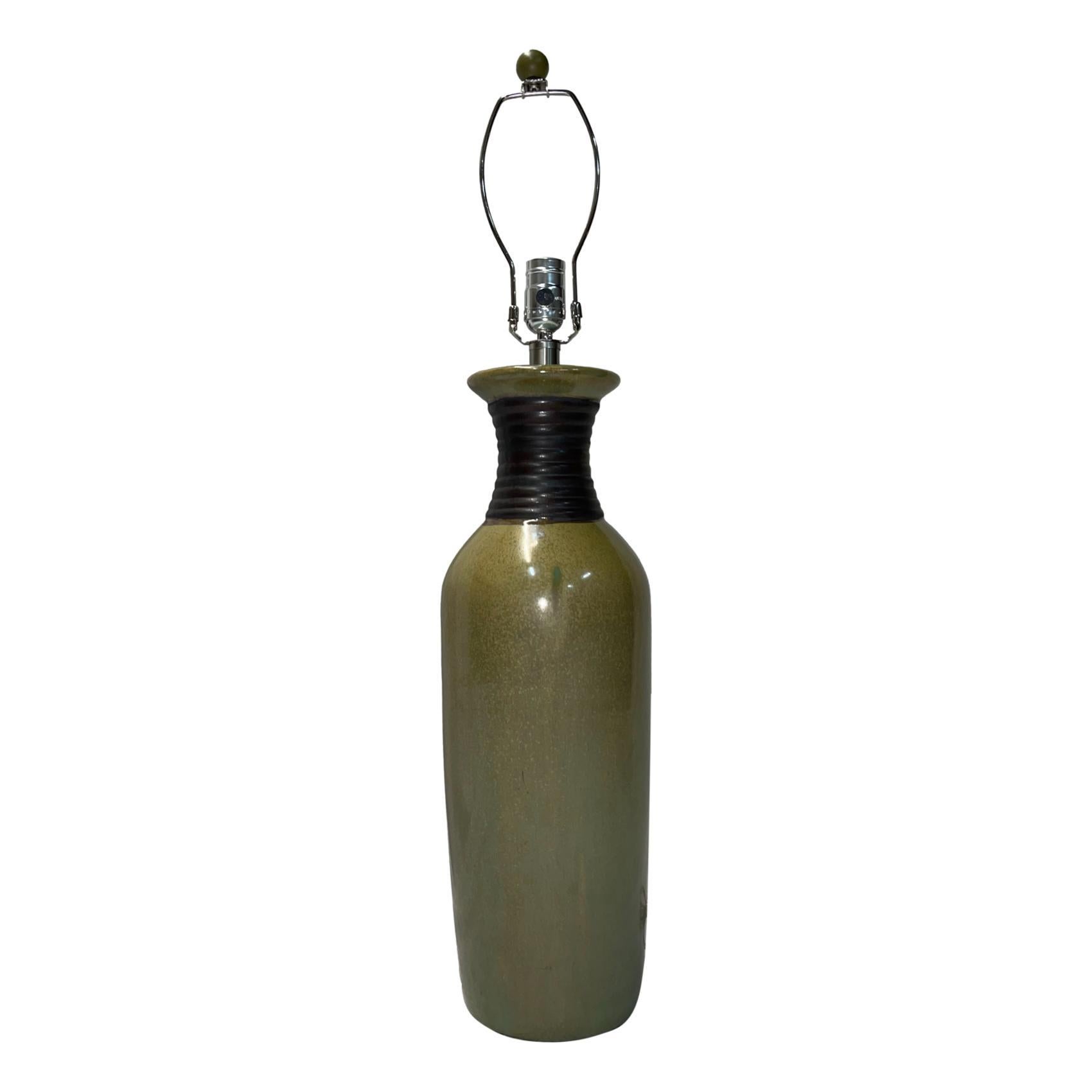 Mid Century Italian Glazed Ceramic Lamp For Sale 1