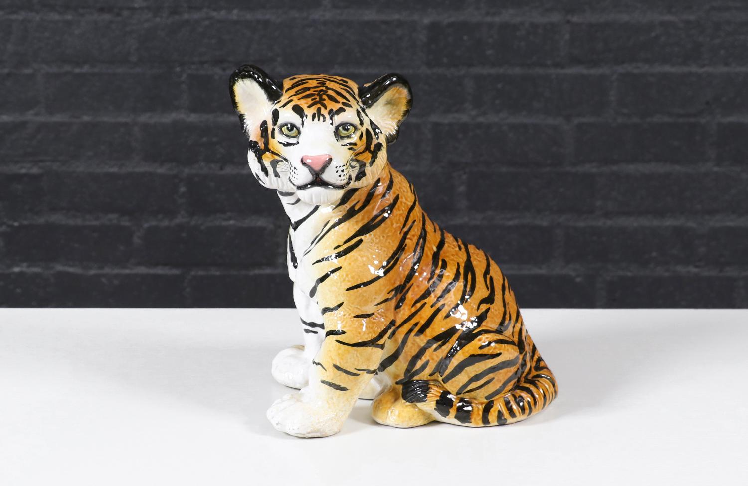 Escultura de tigre de cerámica esmaltada italiana de mediados de siglo Moderno de mediados de siglo en venta