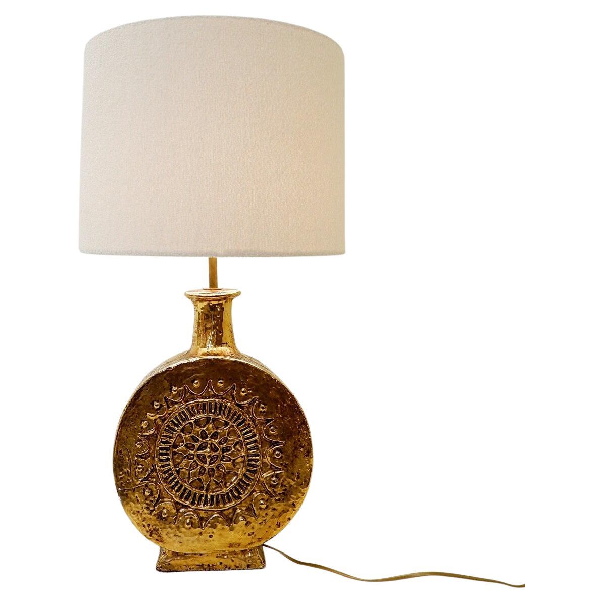 Mid-Century Italienische Gold Keramik Tischlampe im Angebot