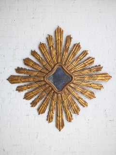 Miroir en étoile en bois doré italien du milieu du siècle