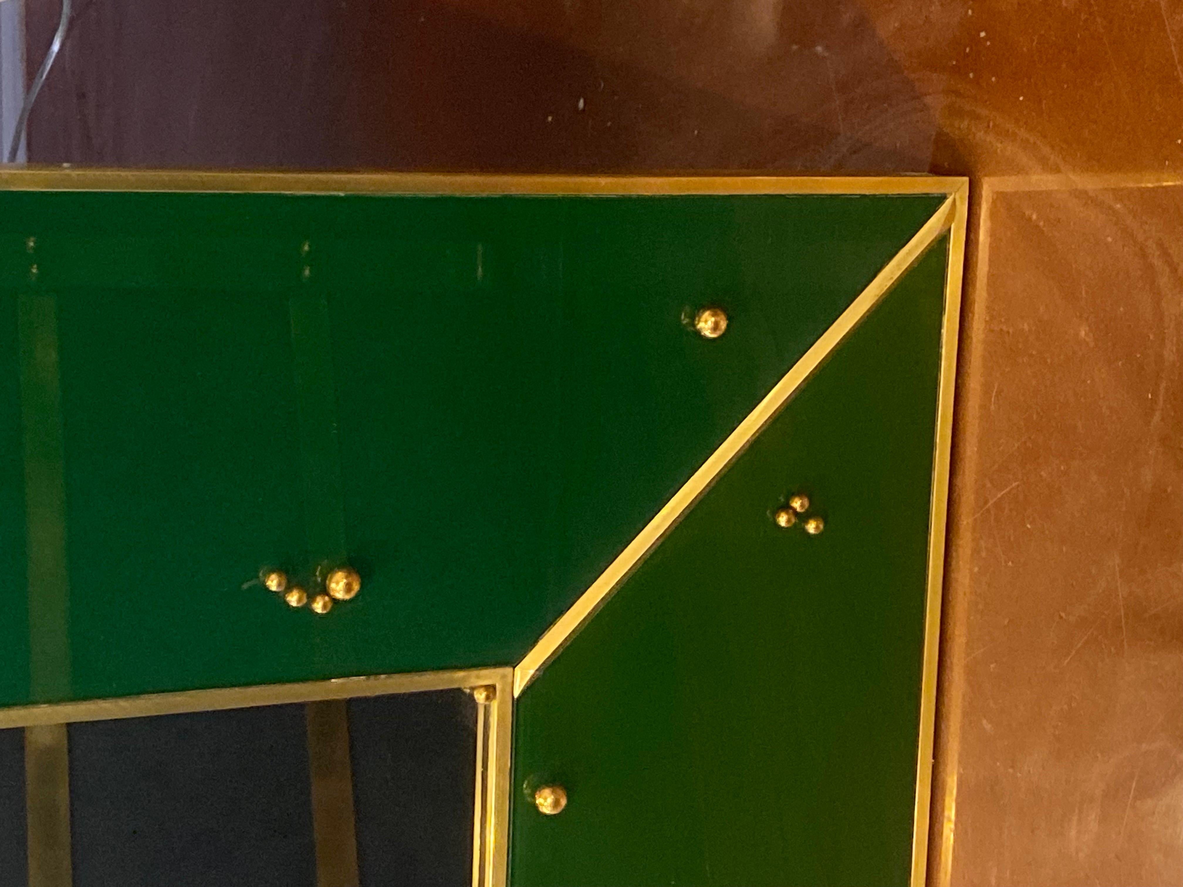 Mid-Century Italian Green Glass and Brass Mirror For Sale 5
