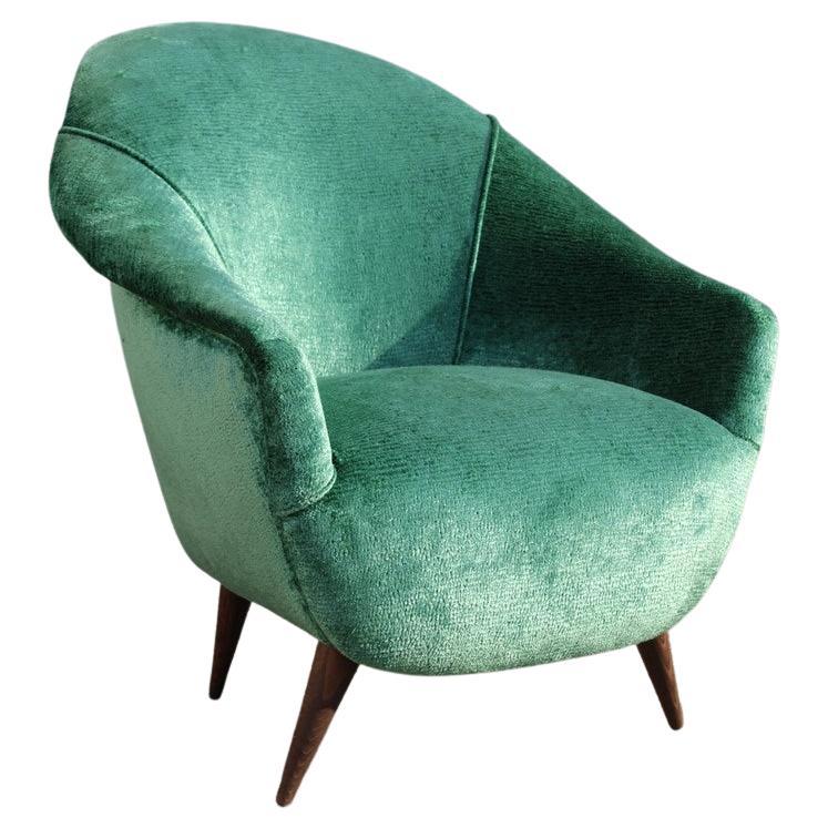 Mid-Century Italian Green Velvet Armchair Ico Parisi Style, 1950s For Sale