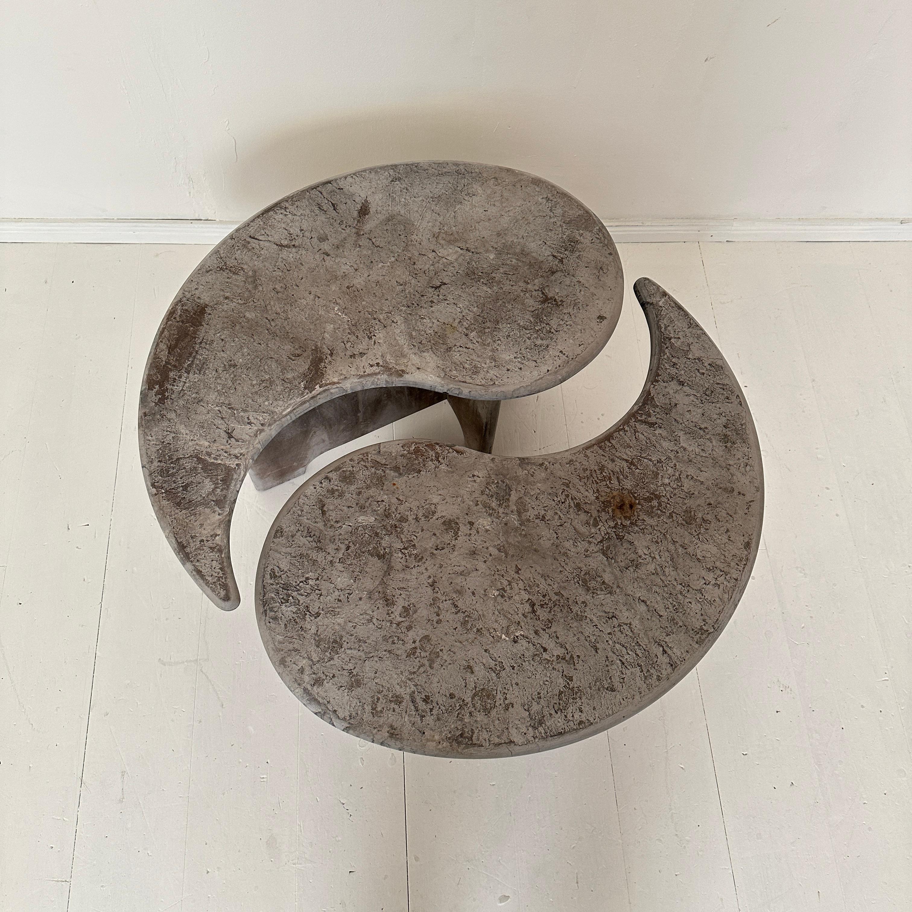 Tavolino da caffè Yang e Yang in calcestruzzo grigio, circa 1970 In condizioni buone in vendita a Berlin, DE