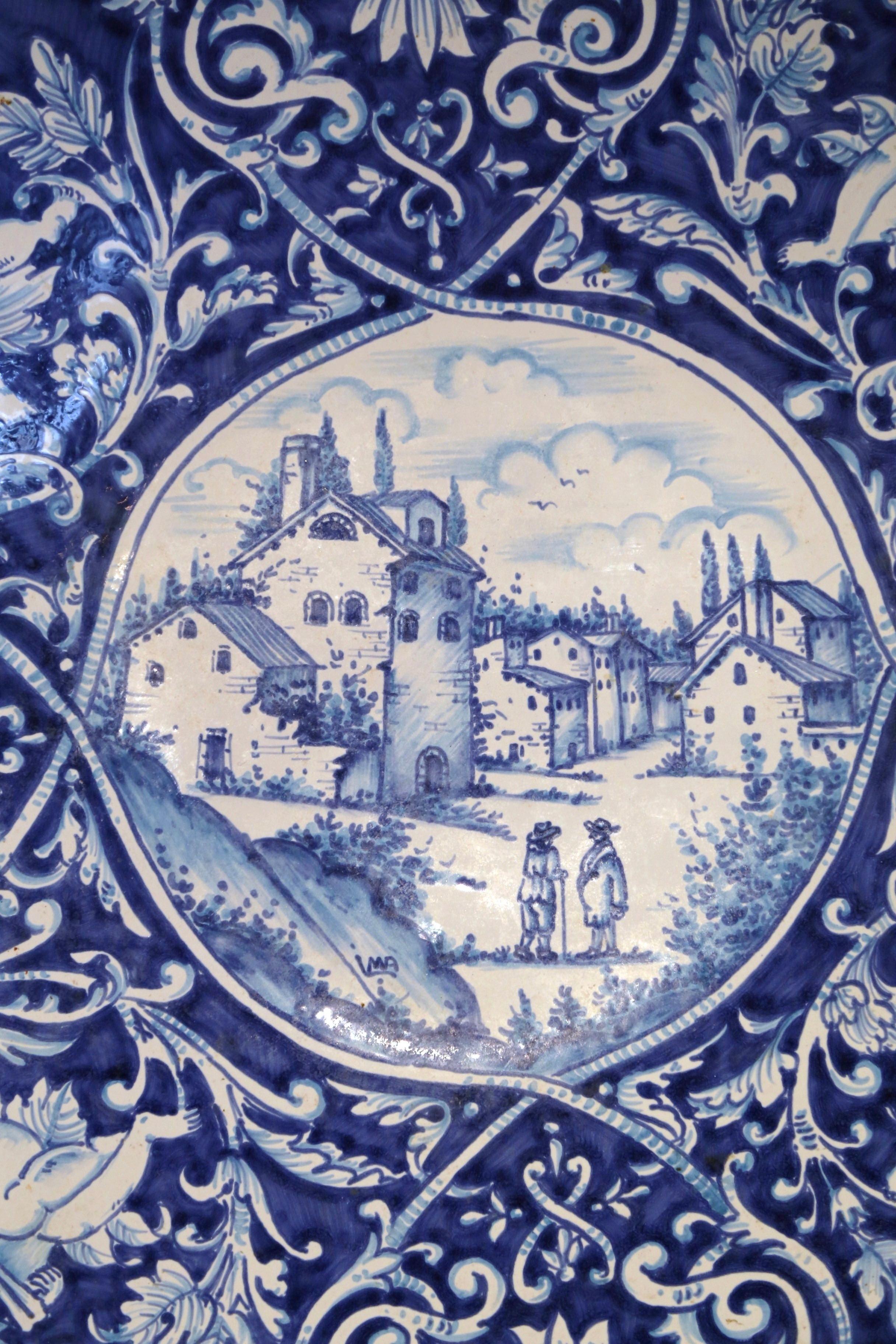 Hand-Crafted Mid-Century Italian Hand Painted Blue and White Faience Platter Delft Style For Sale