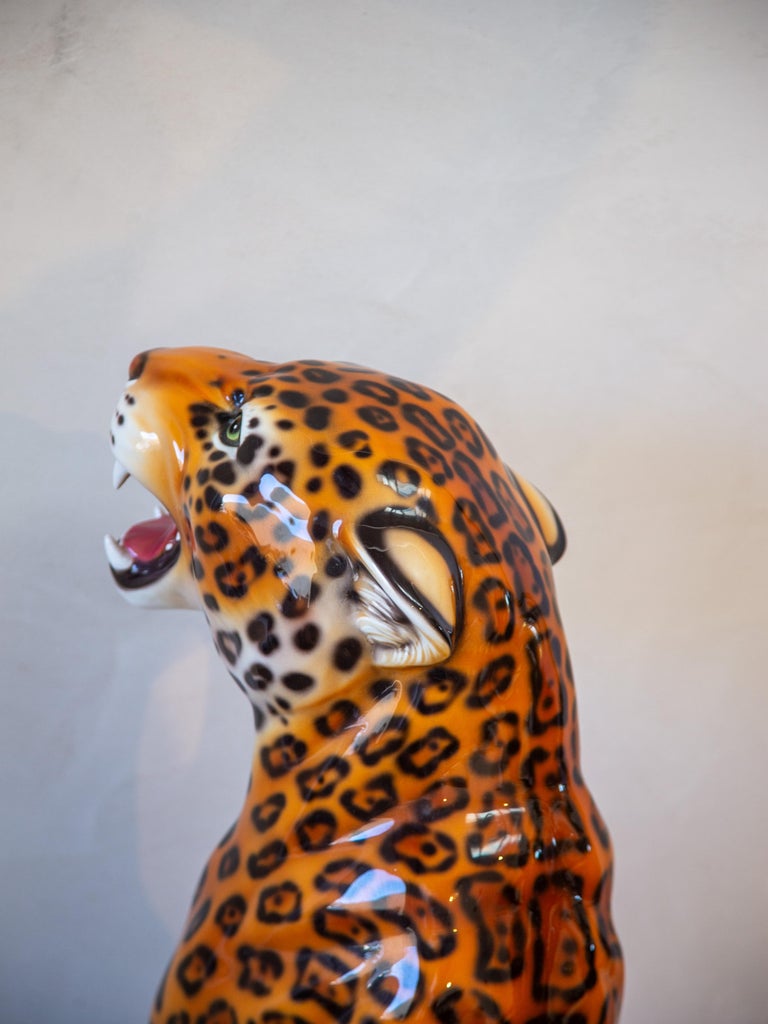 Statuette En Céramique Du Milieu Du Siècle Représentant Une Panthère En Bas âge Dans Le Style De Ronzan