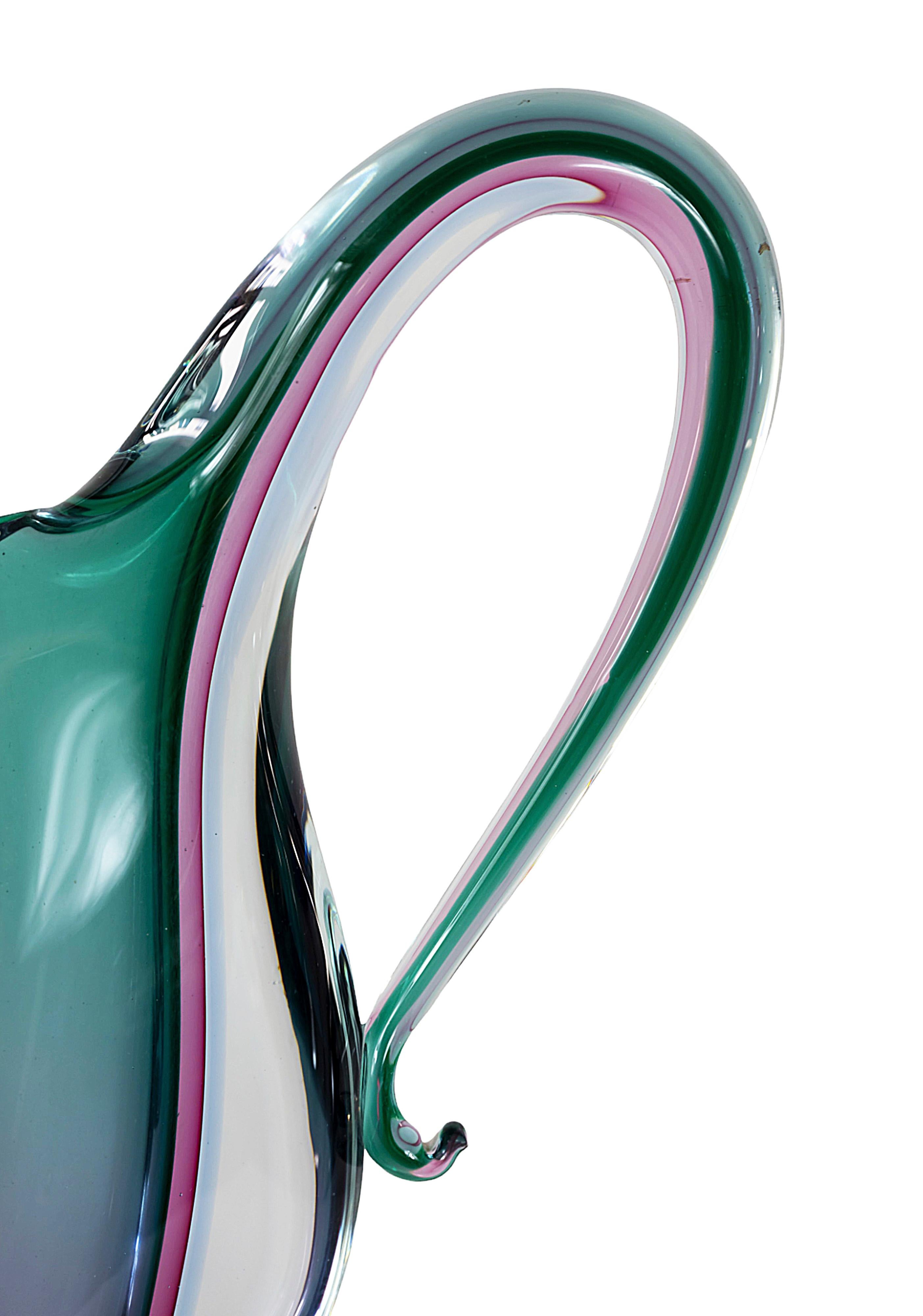 Vaso/bicchiere in vetro di Murano Glass Sommerso, realizzato a mano, della metà del secolo scorso In condizioni buone in vendita a Vilnius, LT
