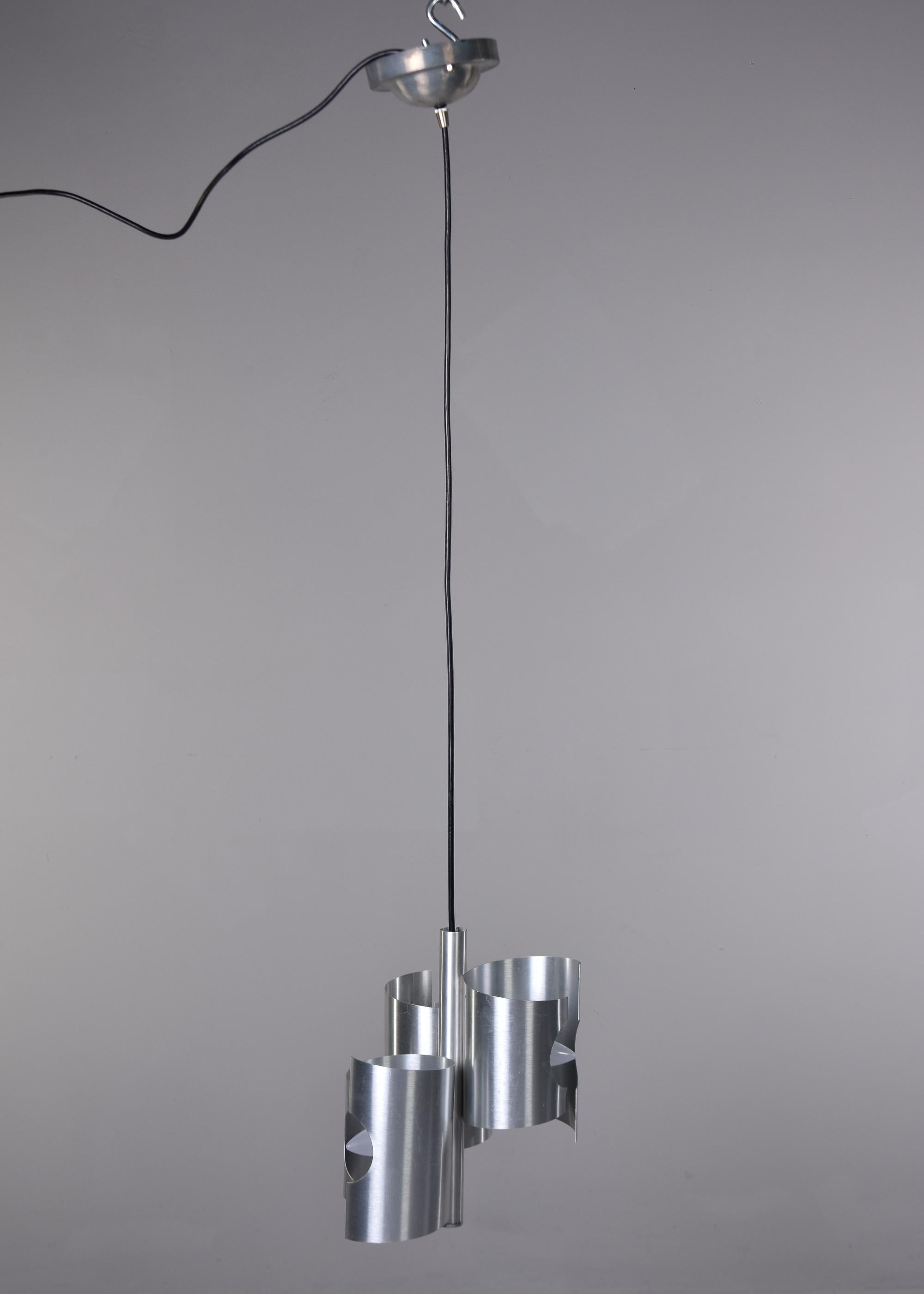 Mid Century Italian Hanging Aluminum Three Light Fixture For Sale 1