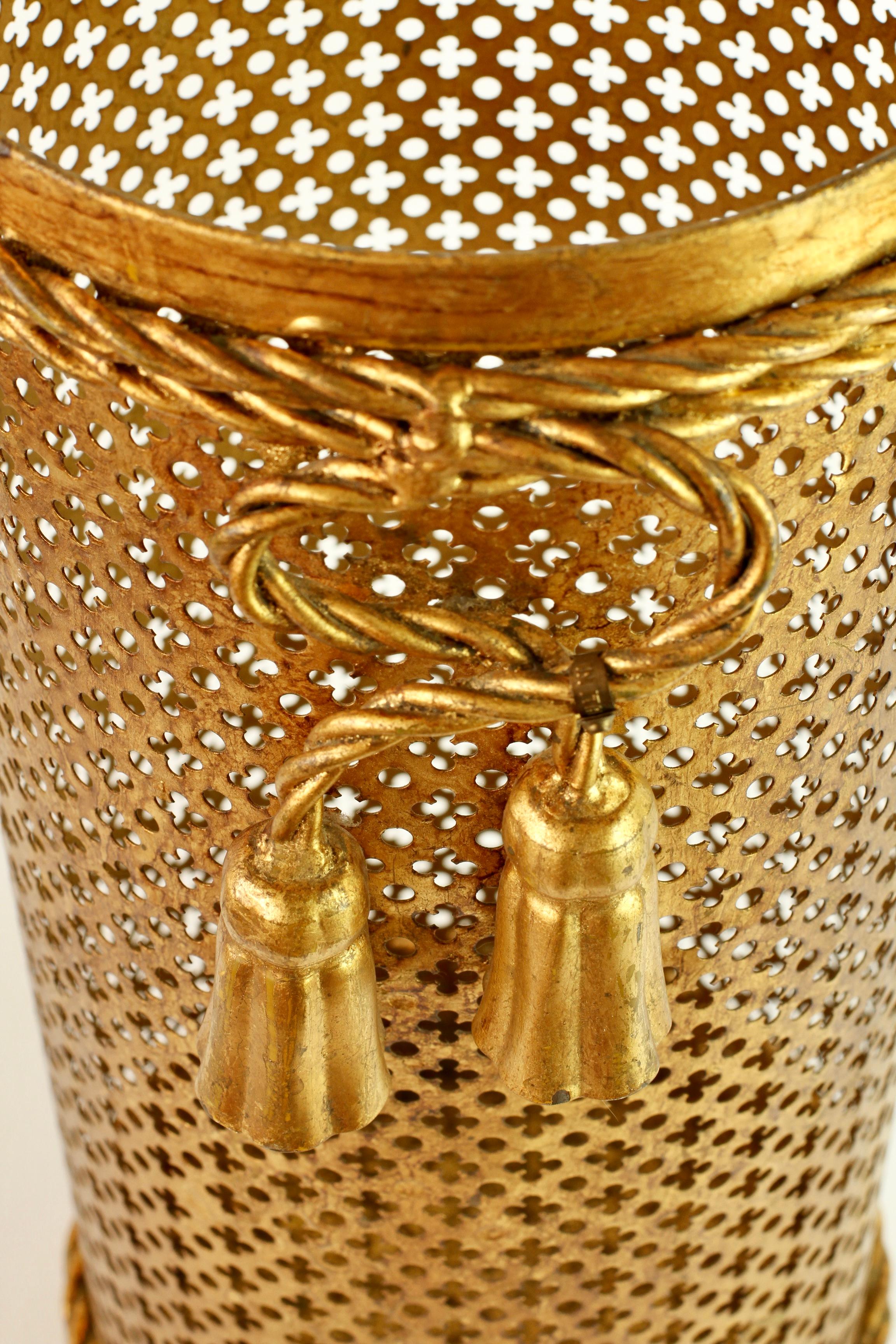 Midcentury Italian Hollywood Regency Gold Gilded Umbrella Stand or Holder, 1950s For Sale 7