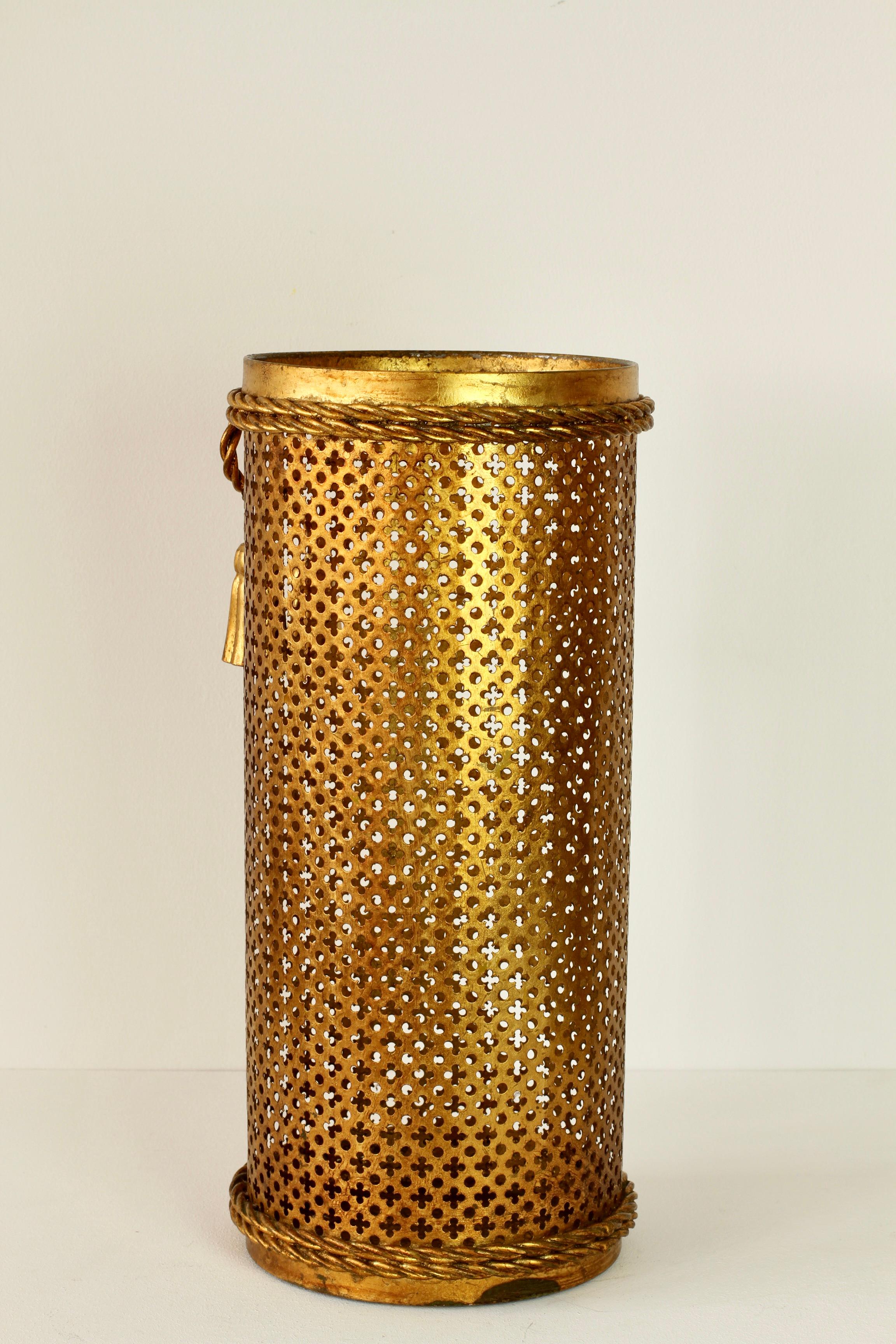 Midcentury Italian Hollywood Regency Gold Gilded Umbrella Stand or Holder, 1950s For Sale 3