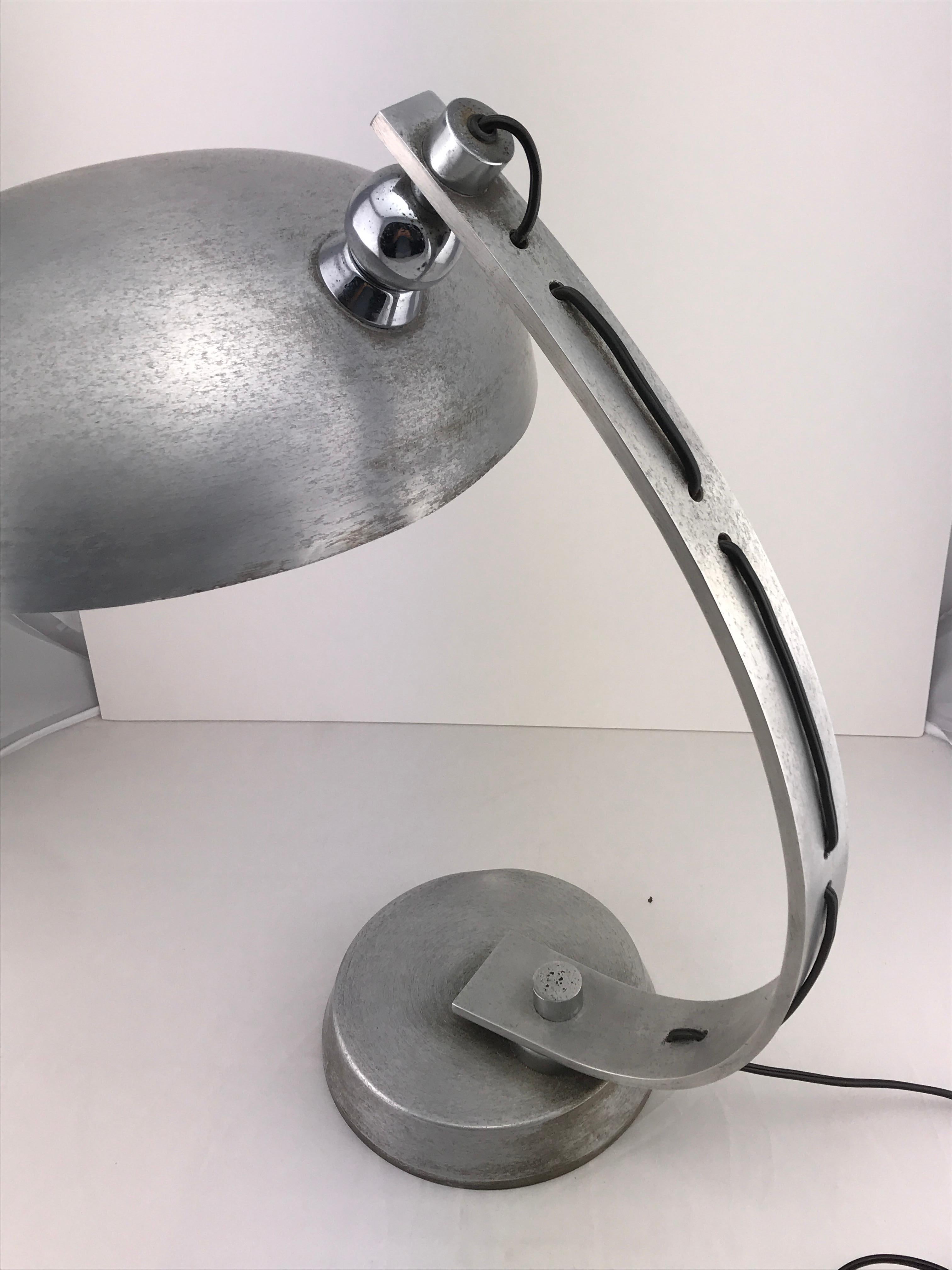 Midcentury Italian Industrial Aluminum Table Lamp, 1970s In Good Condition In Byron Bay, NSW
