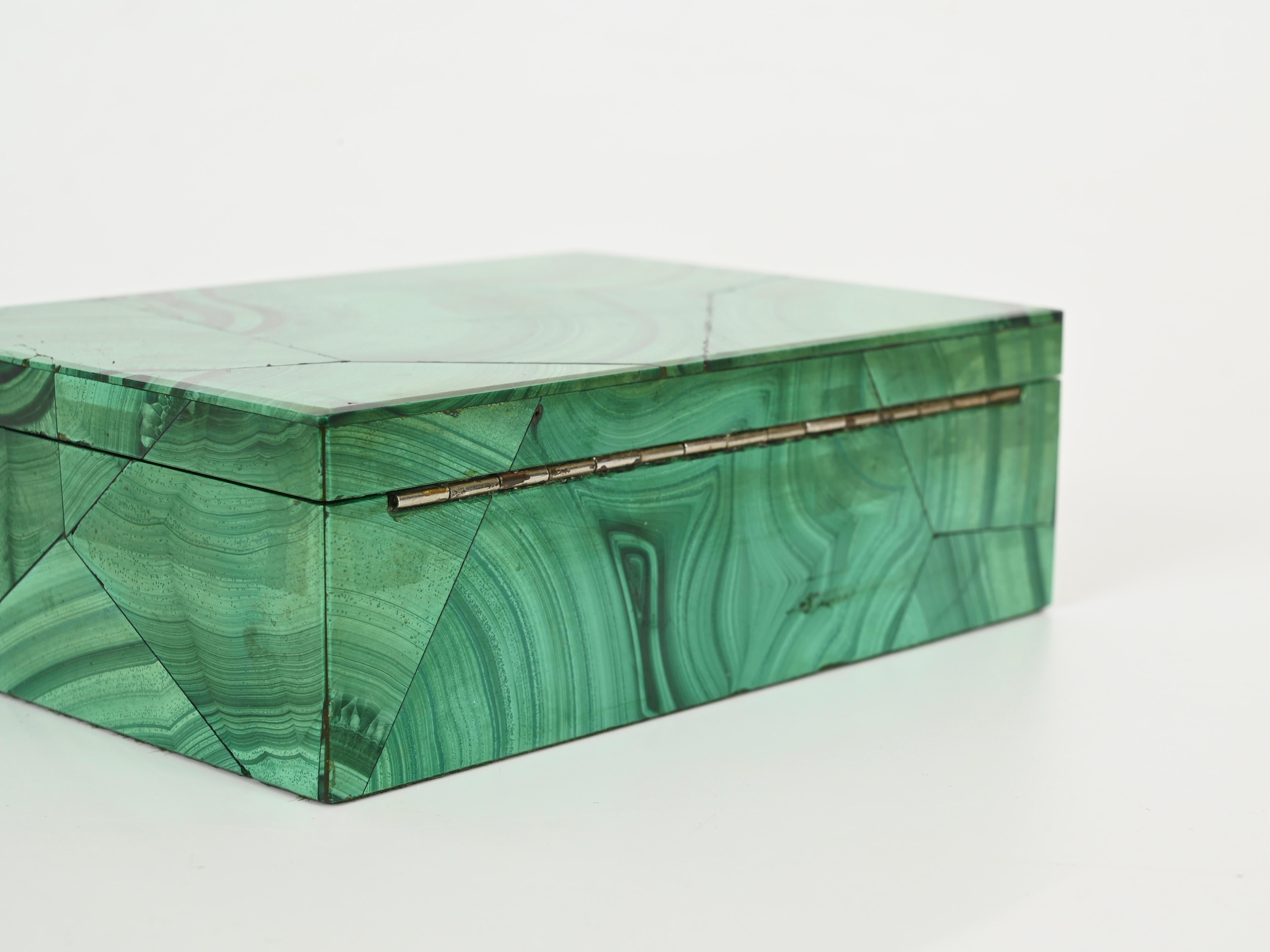 Scatola decorativa per gioielli italiana di metà secolo in marmo verde malachite, anni '50 in vendita 3