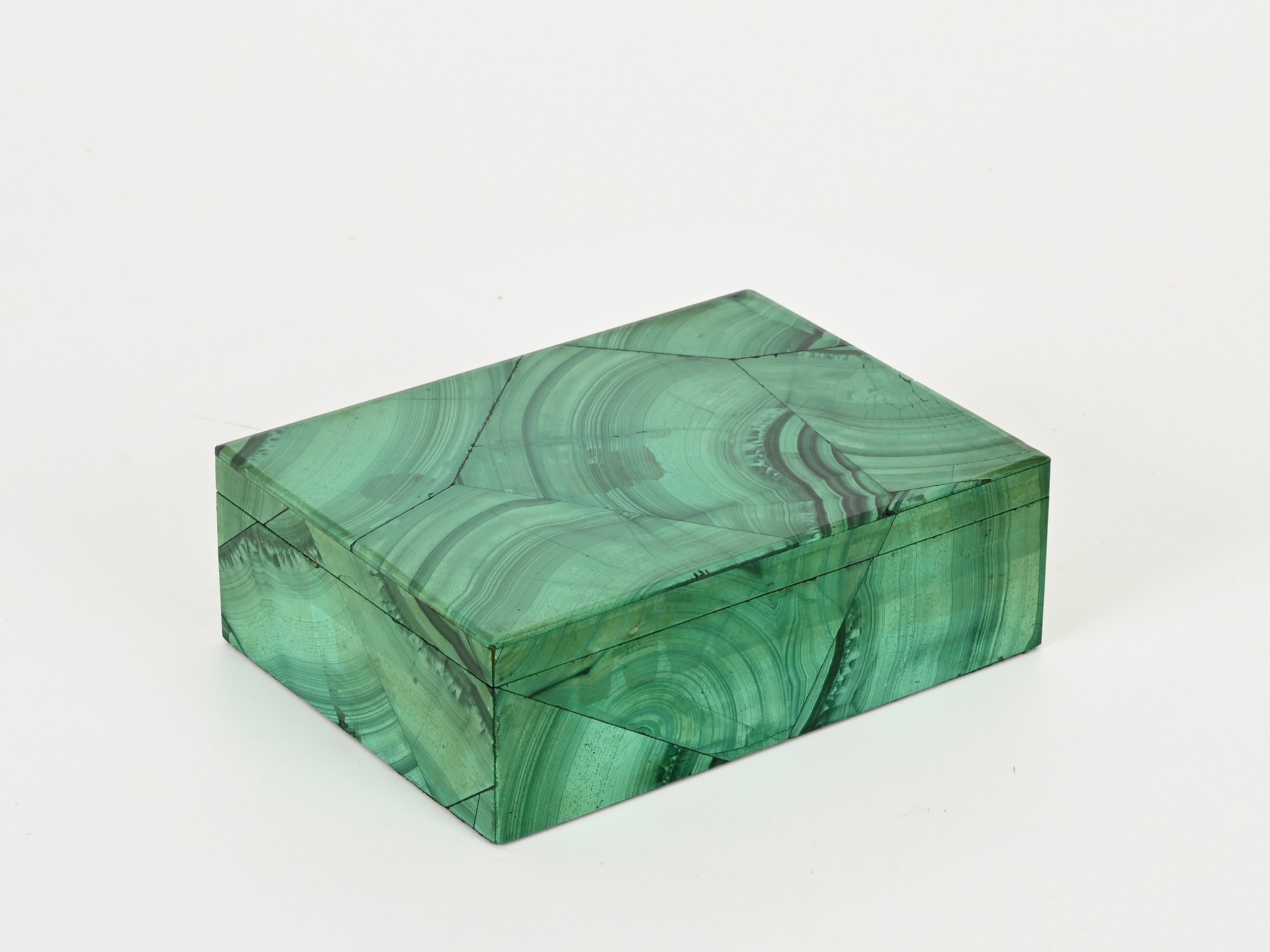 Malachite Scatola decorativa per gioielli italiana di metà secolo in marmo verde malachite, anni '50 in vendita